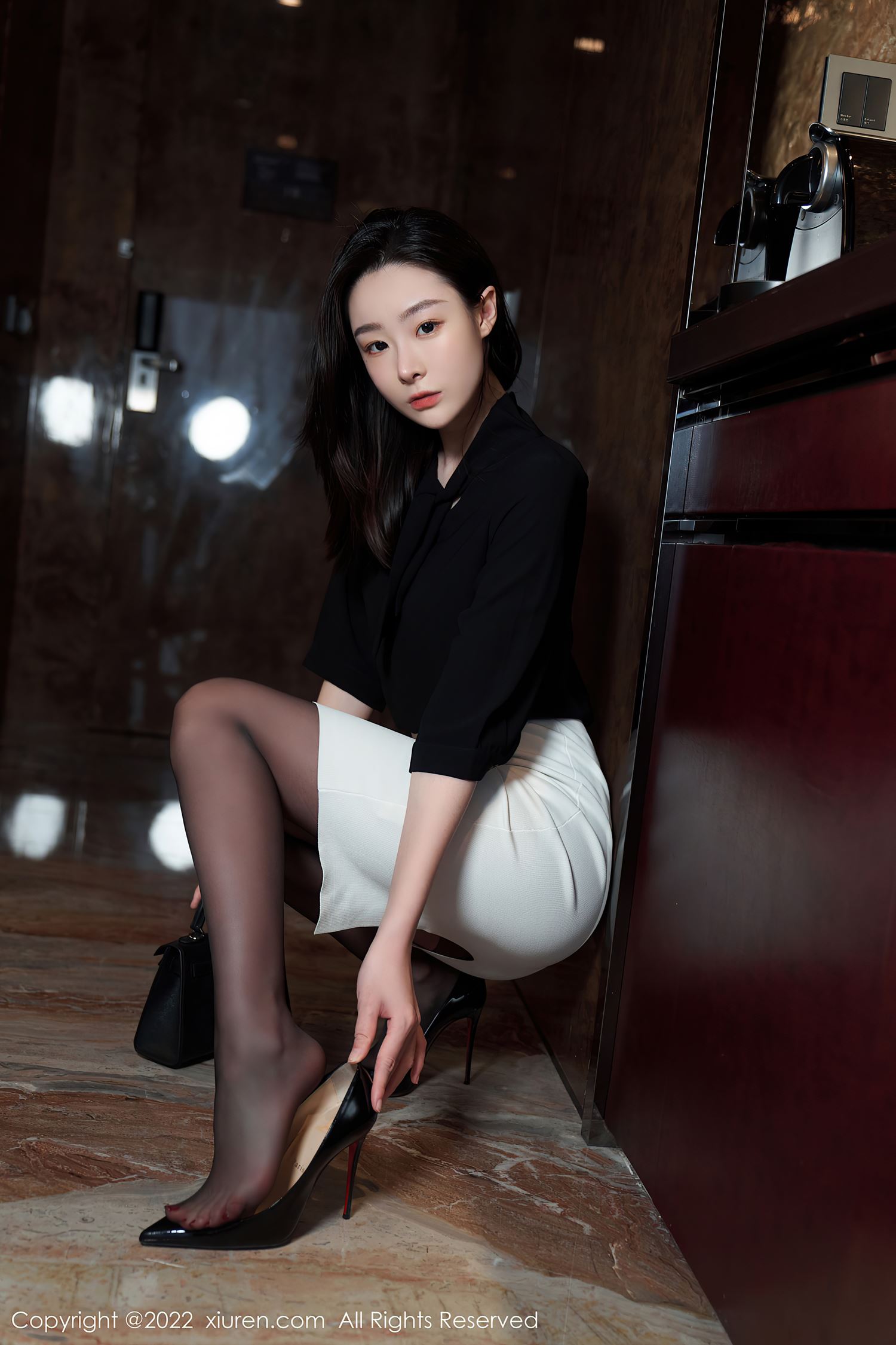 [Xiuren秀人网]2022.07.21 NO.5312 是小逗逗[90+1P/831MB]