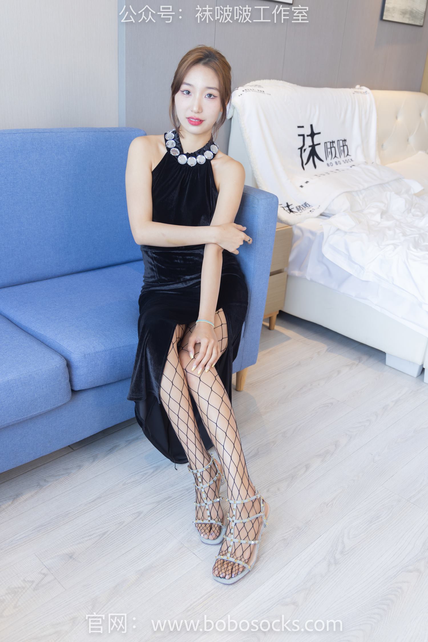 [BoBoSocks袜啵啵]NO.113 果果-高跟鞋、黑色网袜[141P/1V/5.67GB]