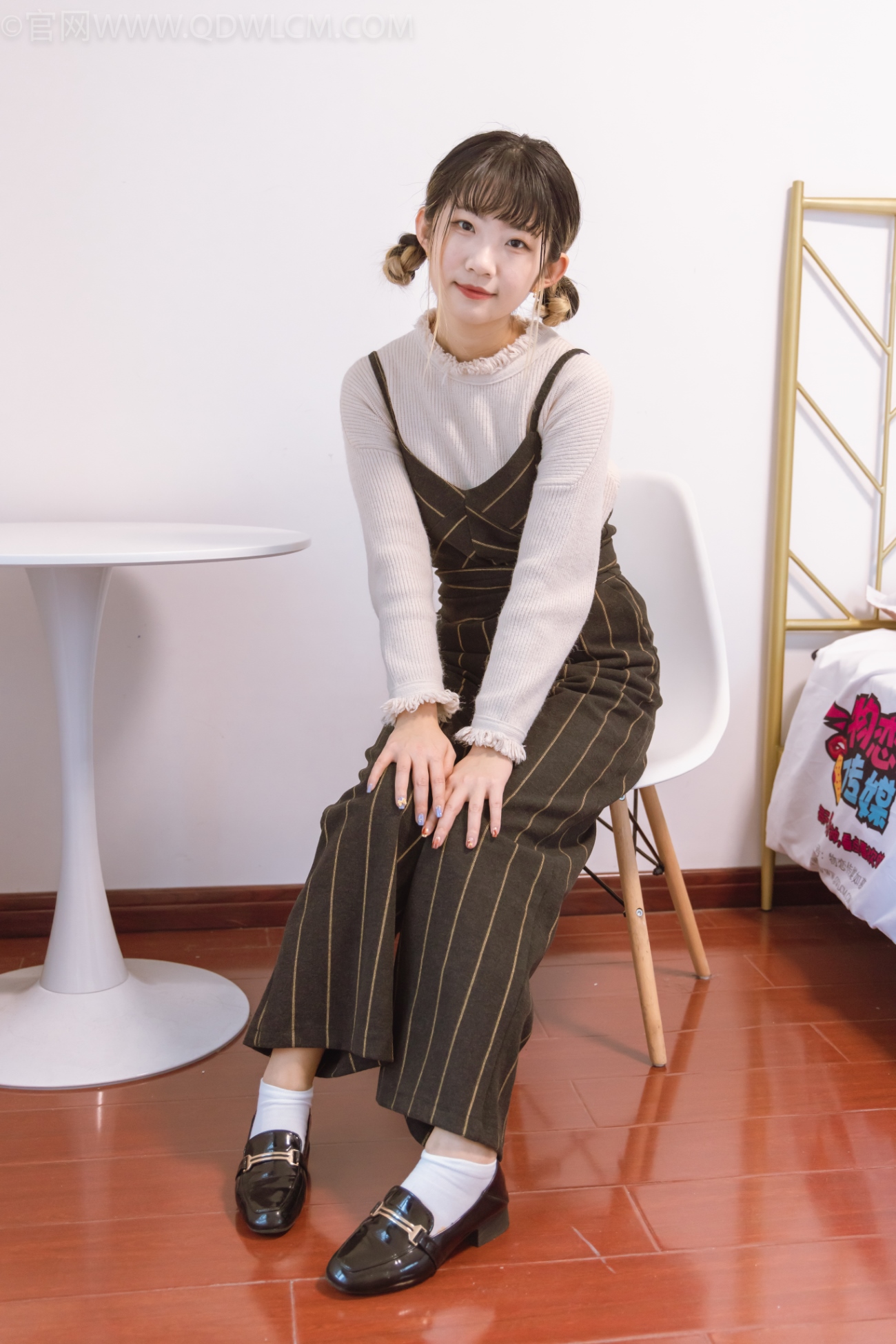 物恋传媒 NO.1169 暗月-不断追寻[148P/1V/4.29GB]