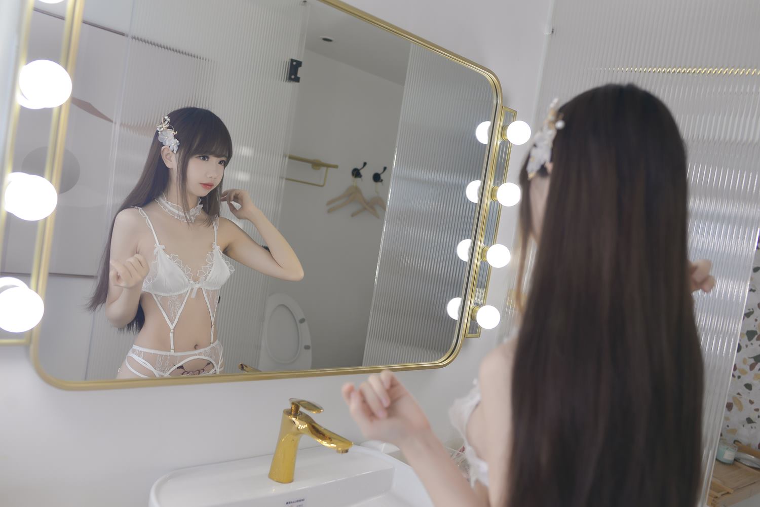 人气Coser小姐姐@雪琪SAMA – 精灵[50P/1V/458MB]