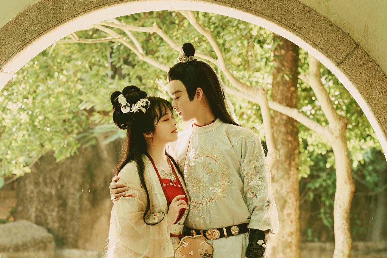 [YITUYU艺图语] 2021.09.06 思美人 霏霏 [24P/270MB]