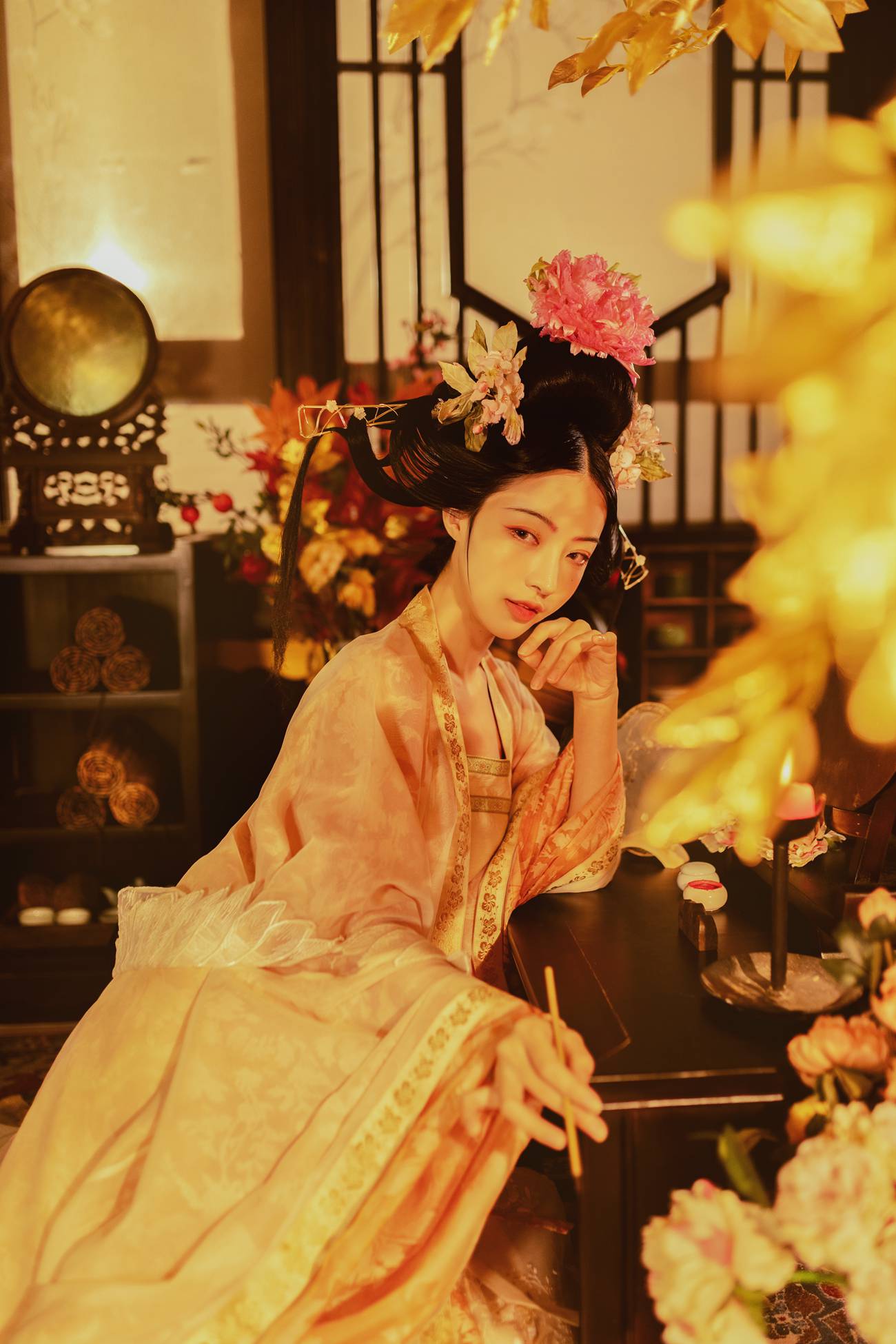 [YITUYU艺图语] 2021.08.30 藏娇 兰因 [24P/611MB]