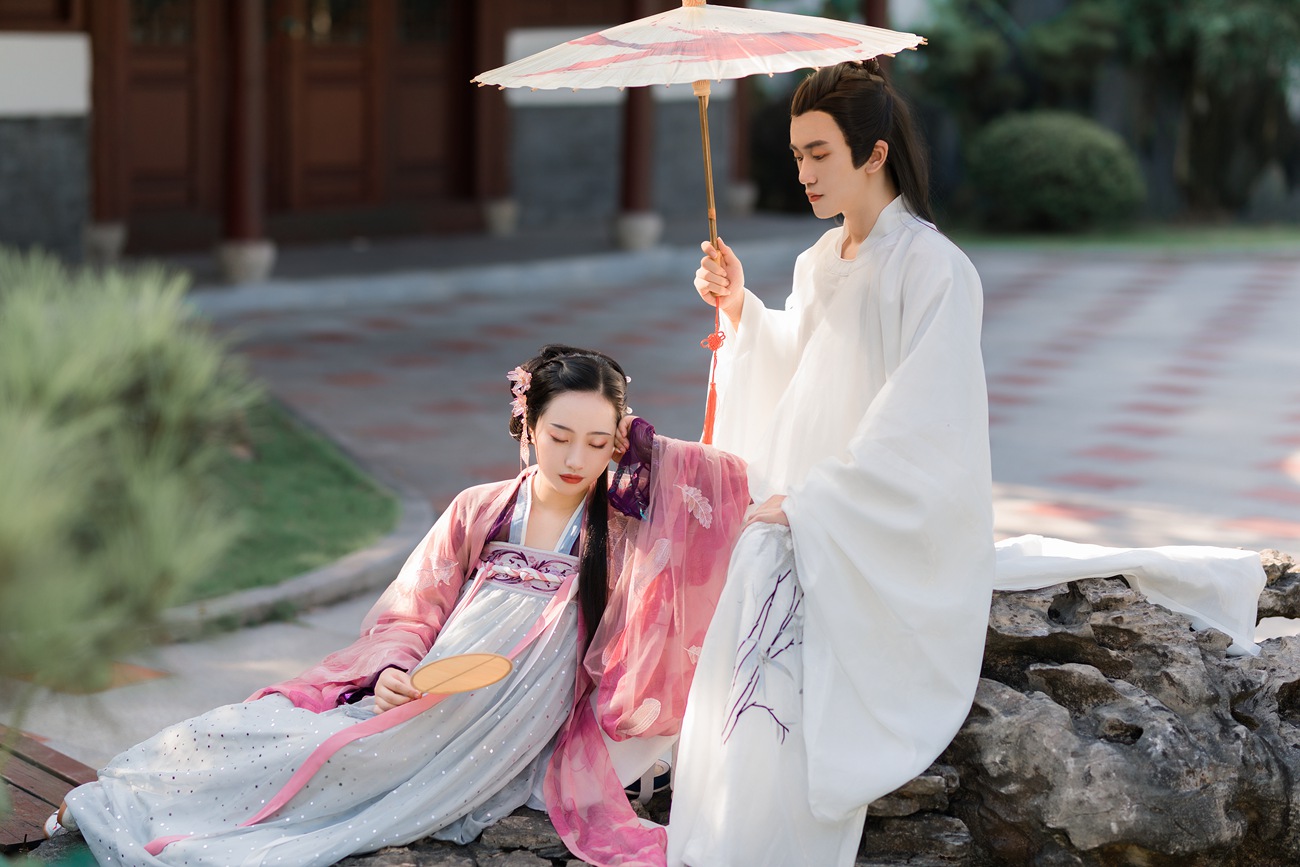 [YITUYU艺图语] 2021.08.24 青梅竹马 浅尧子 [29P/413MB]