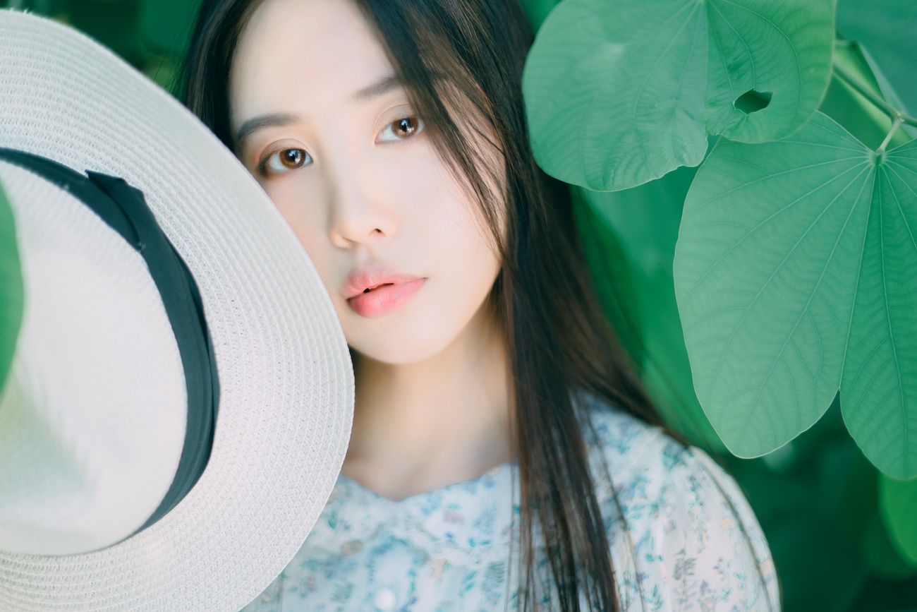 [YITUYU艺图语] 2021.08.27 夏の彼女 张潇云 [28P/274MB]