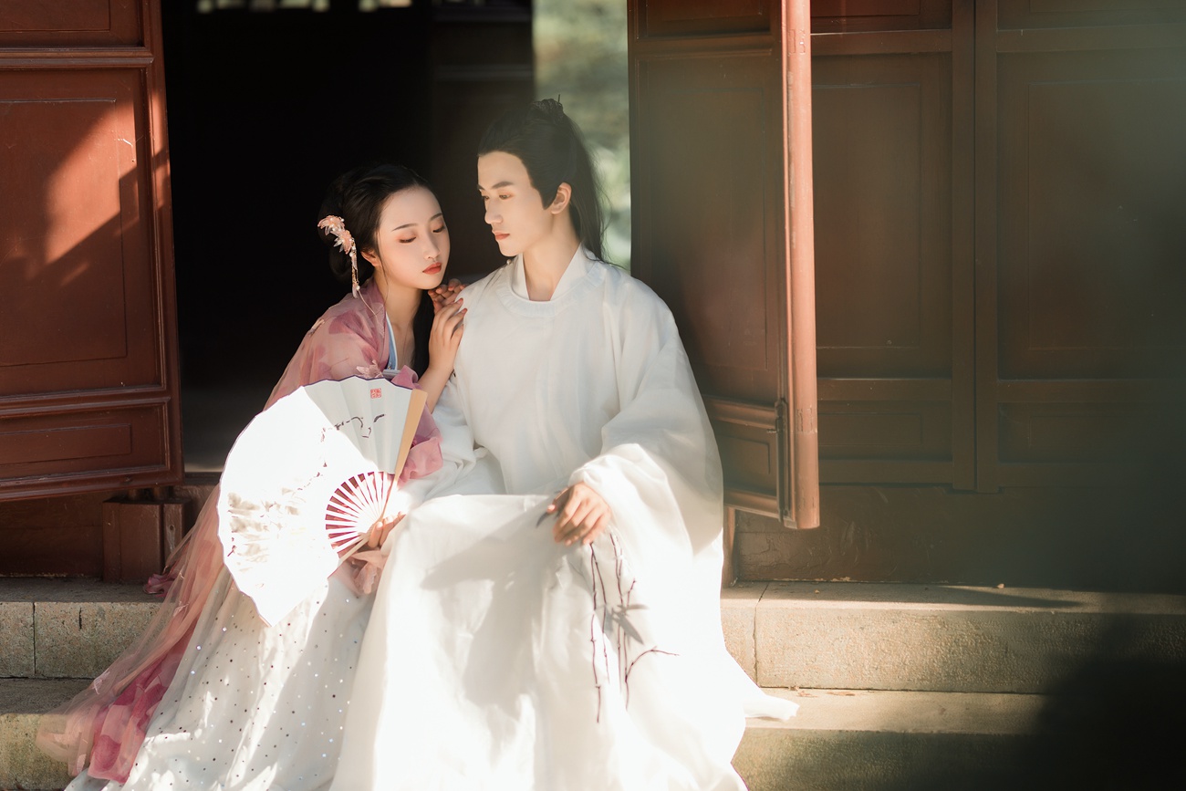[YITUYU艺图语] 2021.08.24 青梅竹马 浅尧子 [29P/413MB]