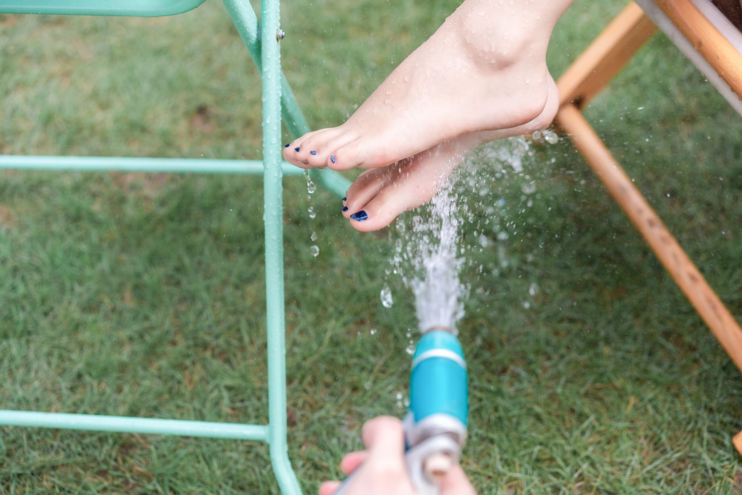 微博网紅妹纸@萌芽儿o0 西瓜与夏天 [33P/331MB]