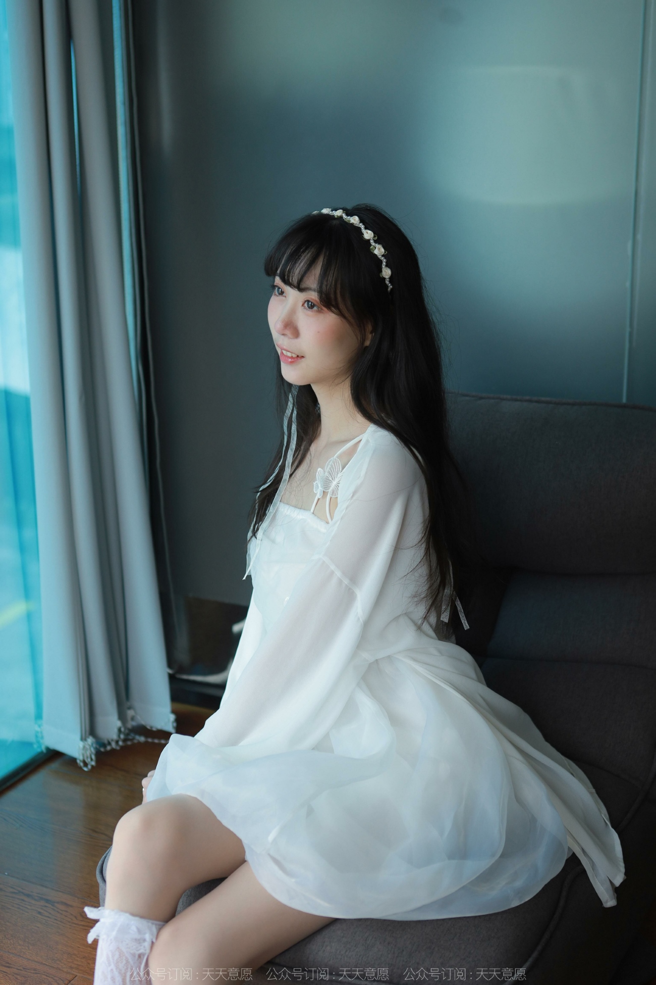 [IESS异思趣向] 耽丝 220717团团 画中仙子 [88P/87MB]