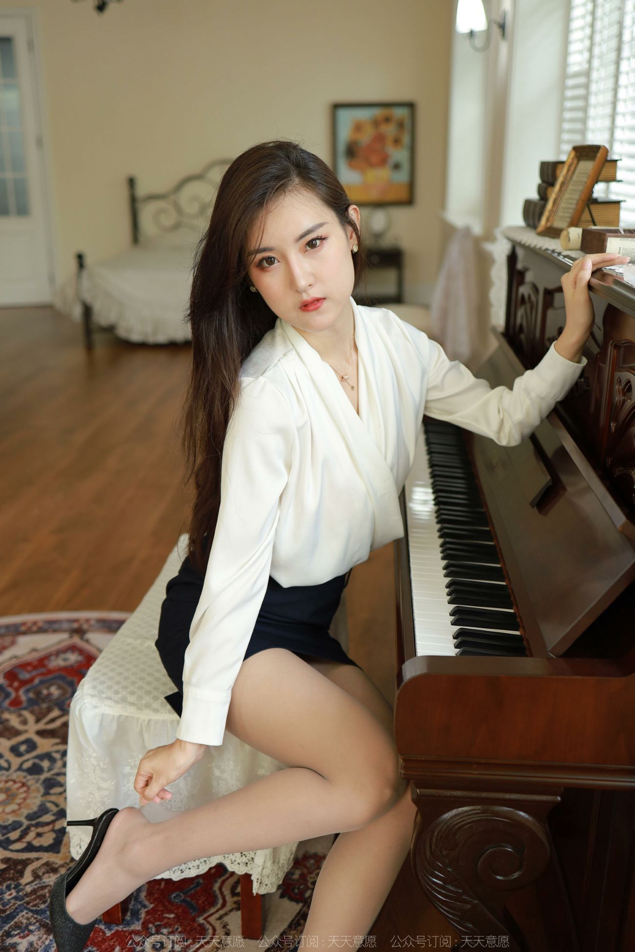 [IESS异思趣向] 耽丝 220724小宝  [83P/100MB]