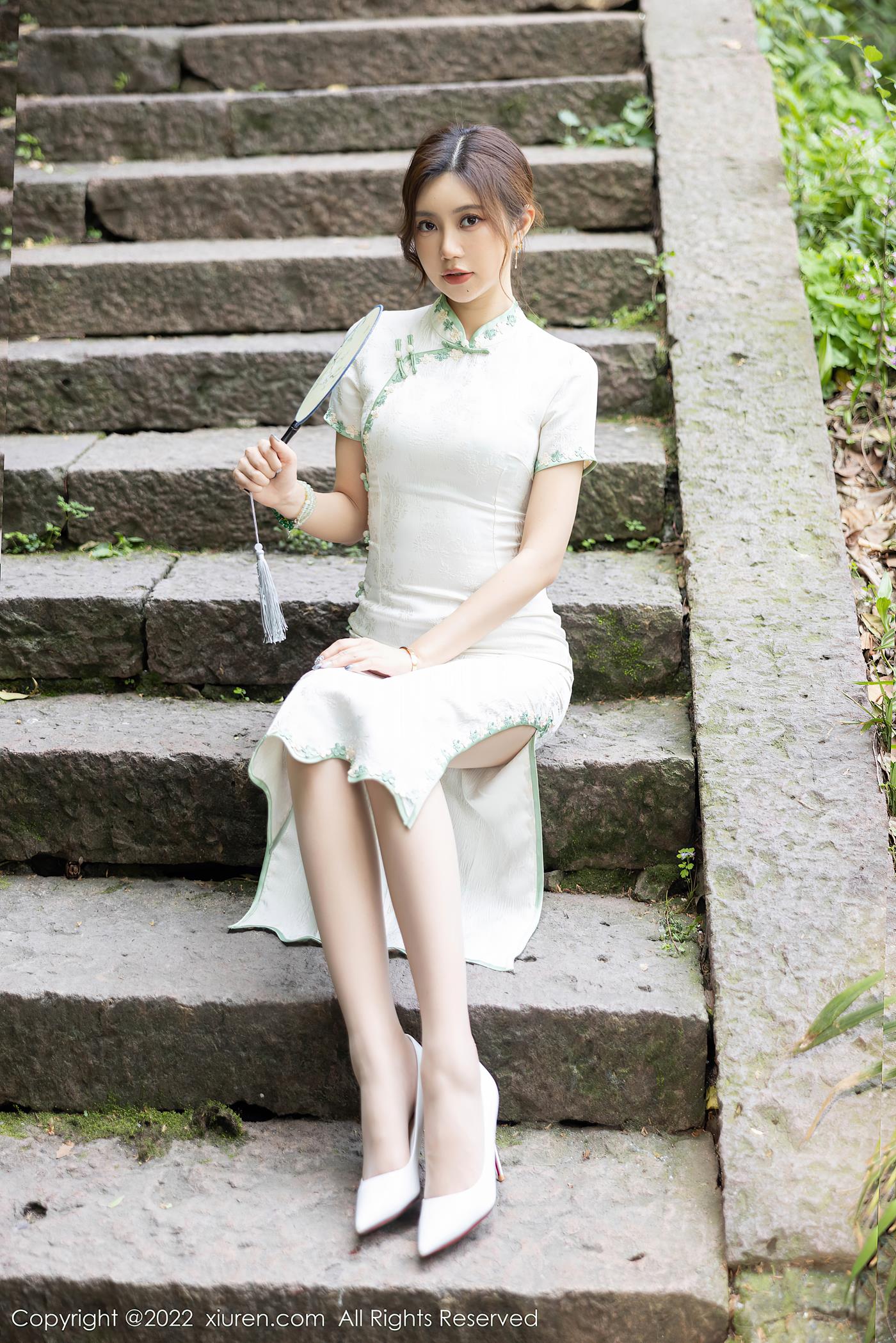 [XiuRen秀人网] 2022.08.19 No.5468 绮里嘉ula 海南心愿旅拍[93P/963MB]