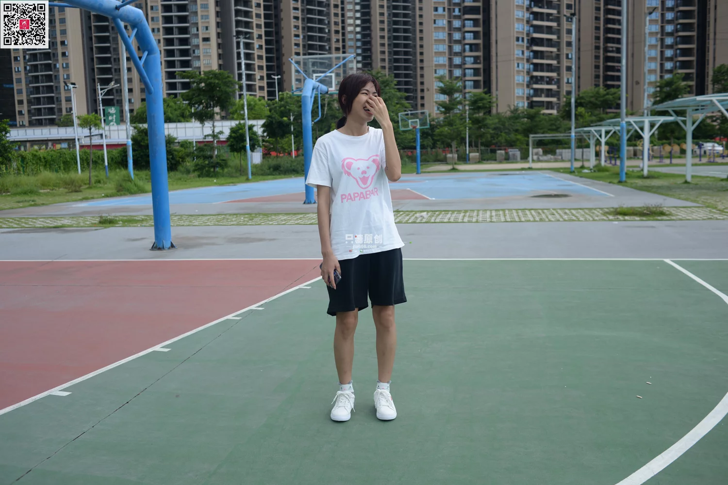 [只糖原创]NO.545 懒懒 疲惫生活中总要有些温暖梦想[148P/1V/924MB]