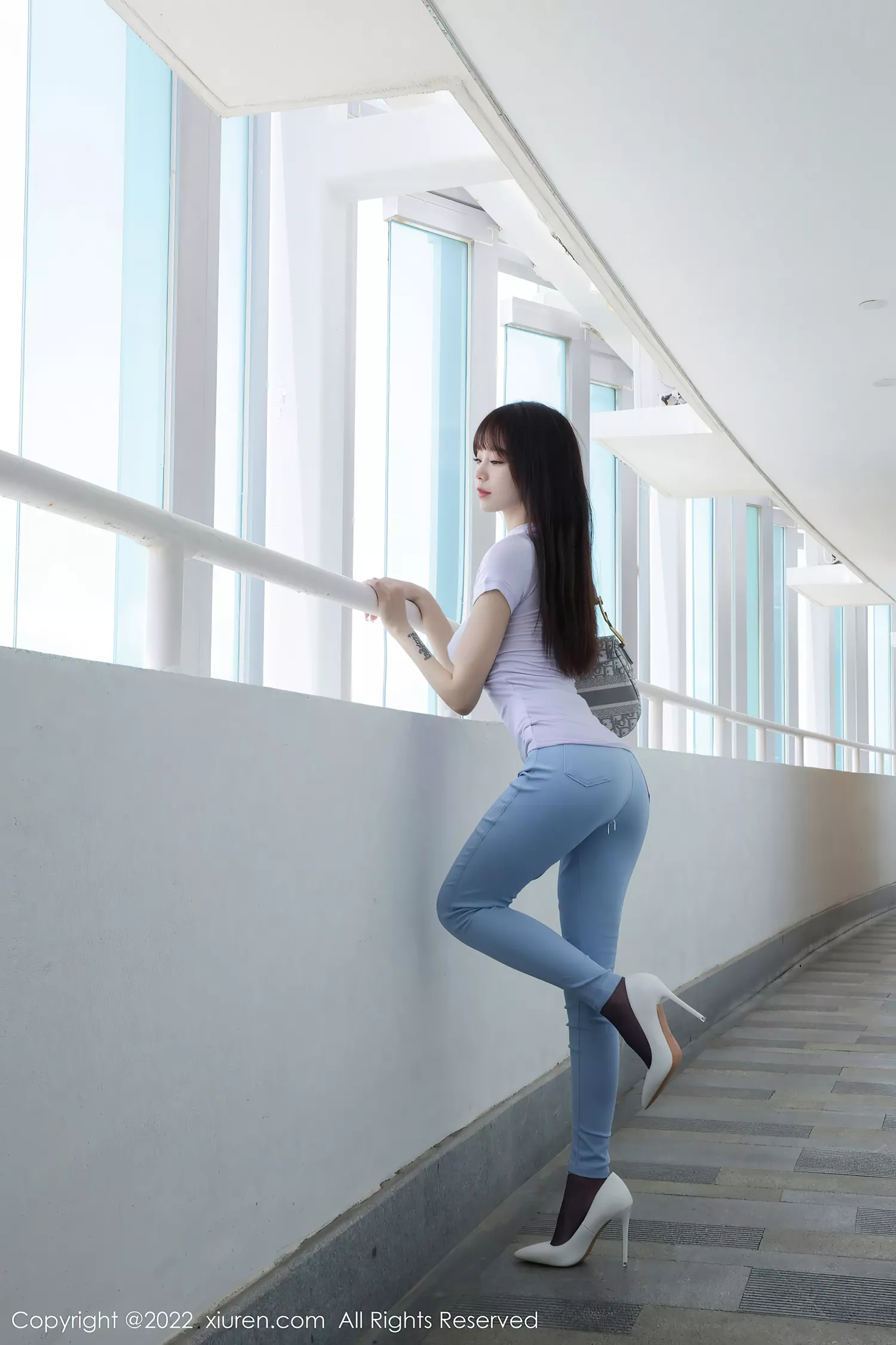 [Xiuren秀人网]2022.08.04 NO.5384 佘贝拉Bella[84+1P/859MB]