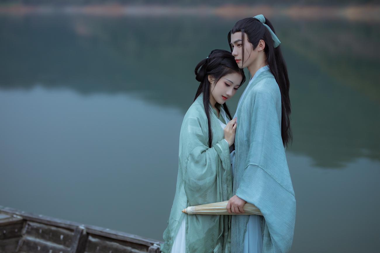 [YITUYU艺图语] 2021.09.15 晚舟 参商 [27P/484MB]