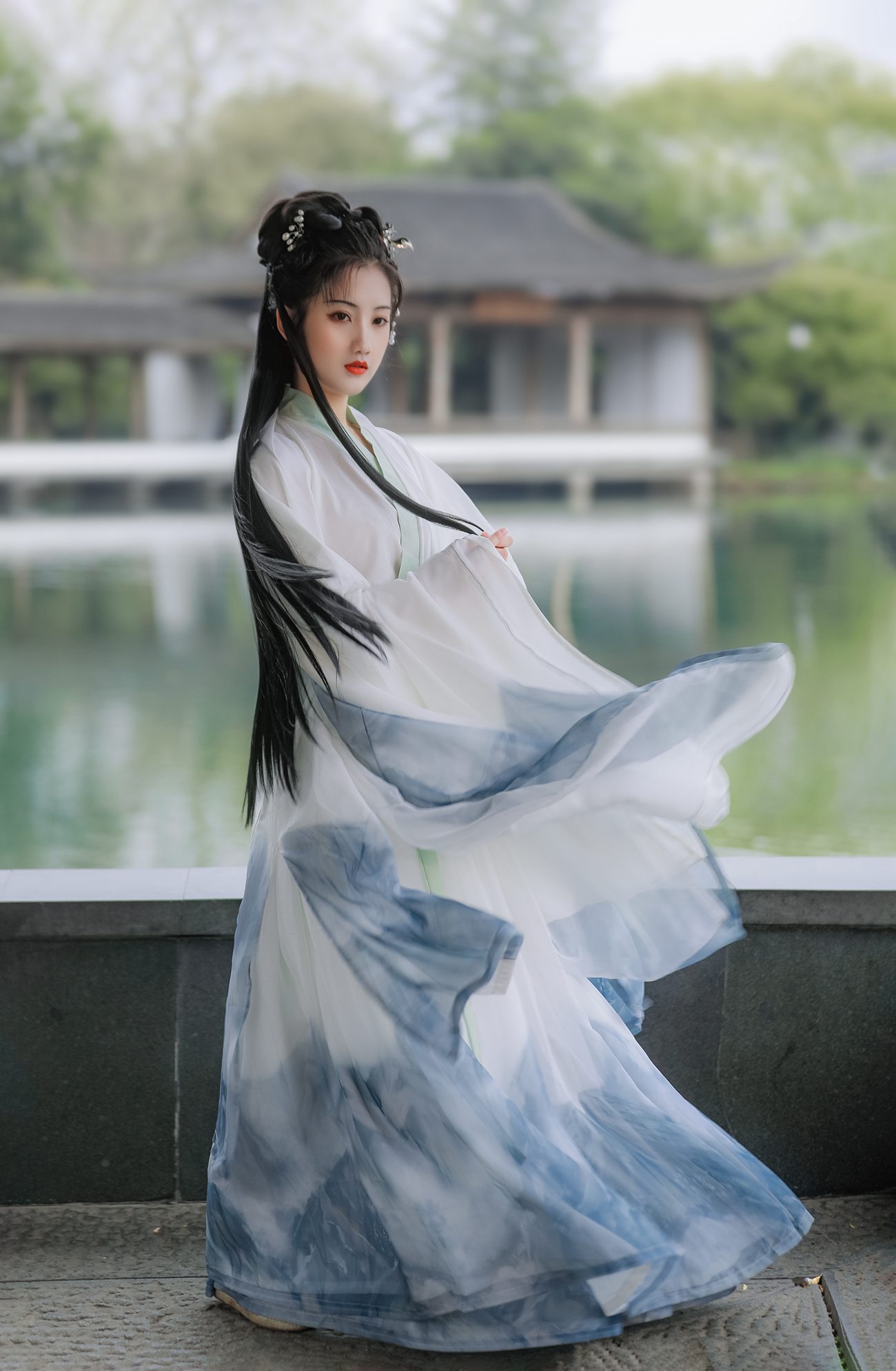 [YITUYU艺图语] 2021.09.18 蒹葭苍苍 参商 [22P/270MB]