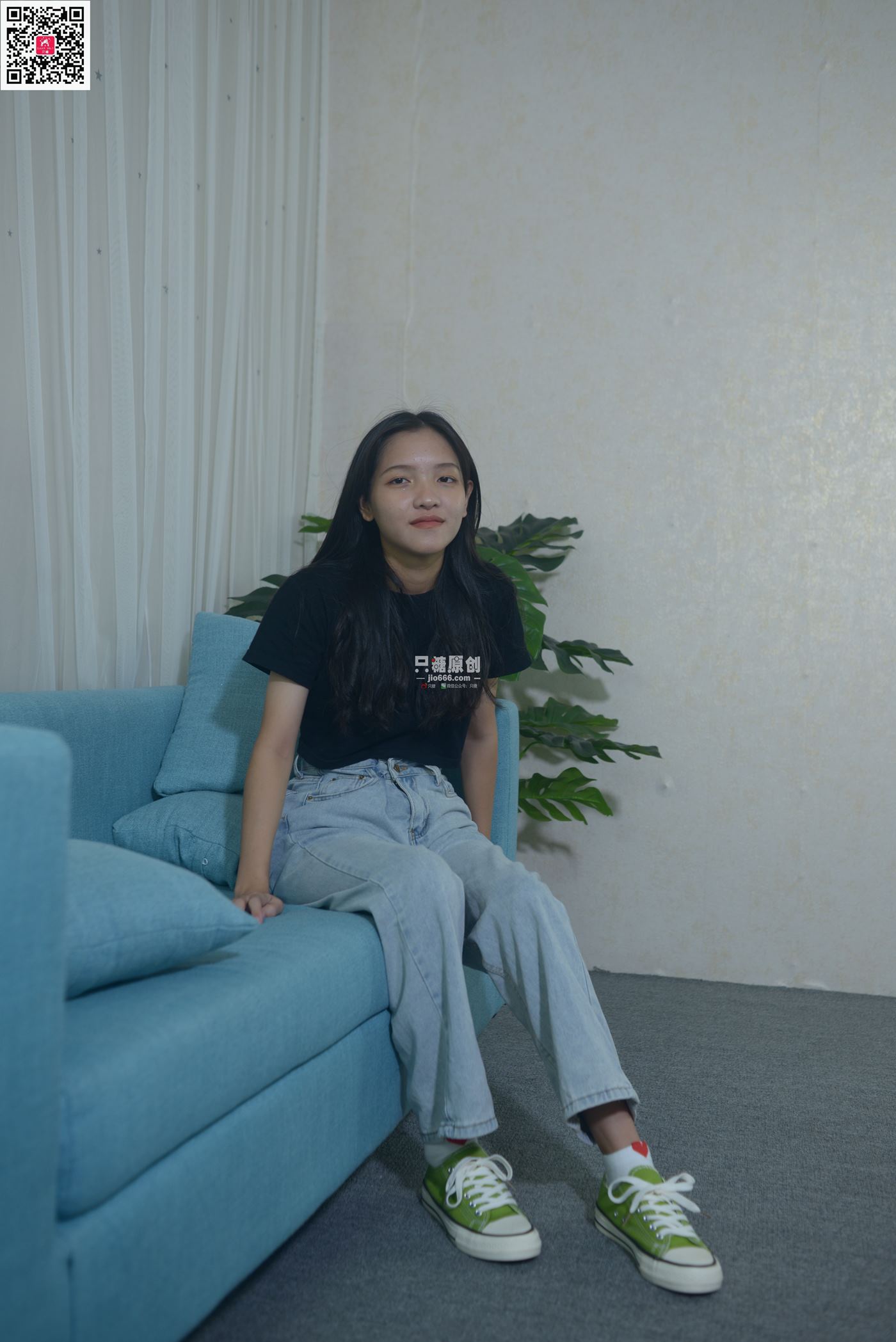 [只糖原创]NO.551 点点 萤火之森[145P/1V/958MB]