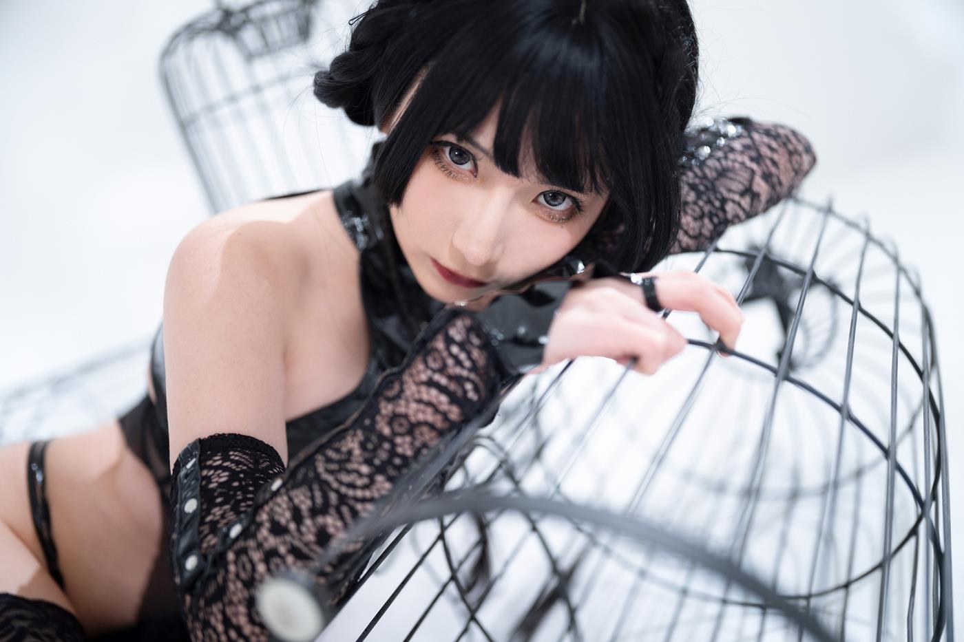 是三不是世w - 功夫旗袍[18P/426MB]