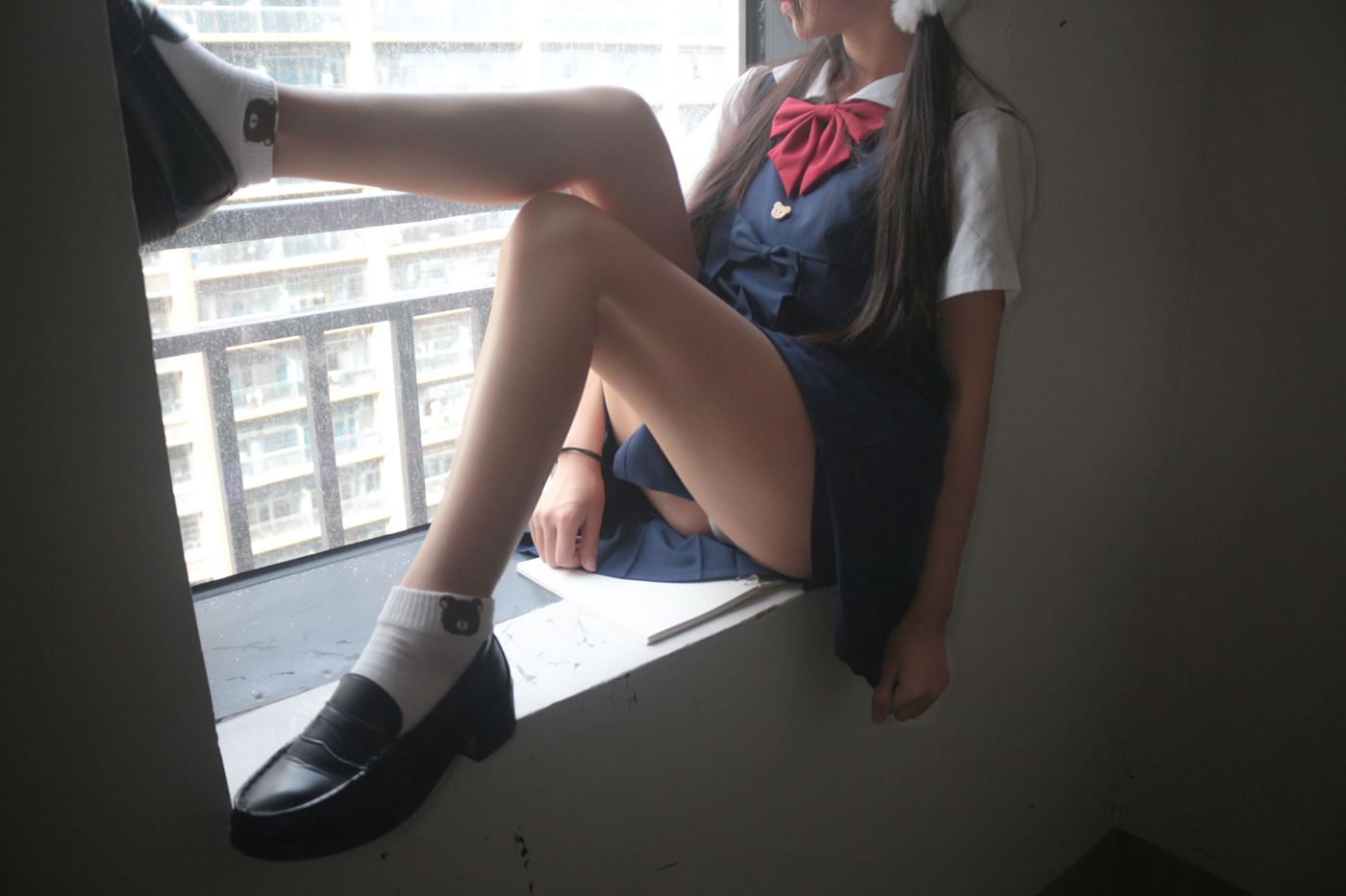 是暖暖呀  楼道阳光[13P/80.4MB]