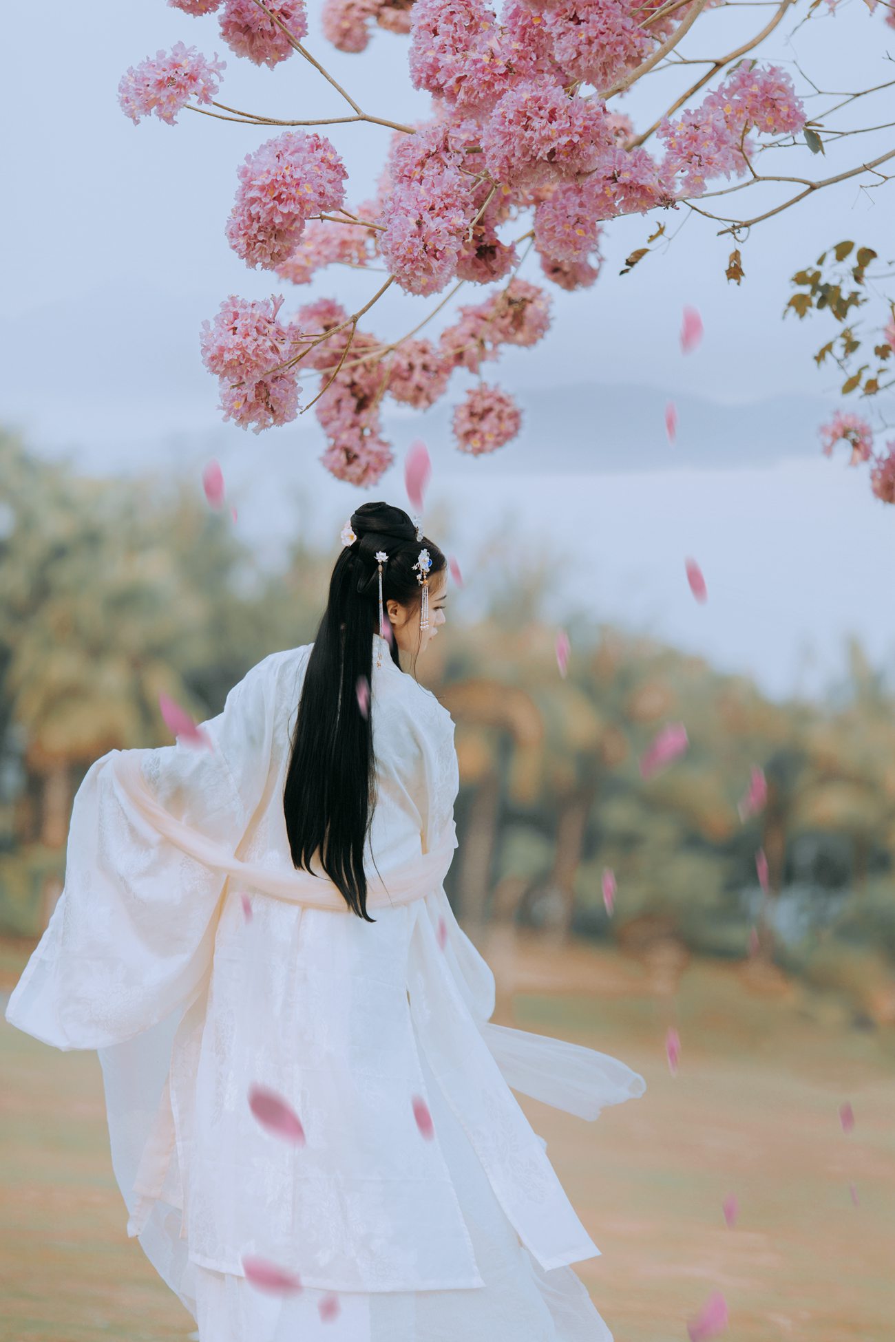 [YITUYU艺图语] 2021.09.04 遇芳记 苹果大人 [26P/245MB]