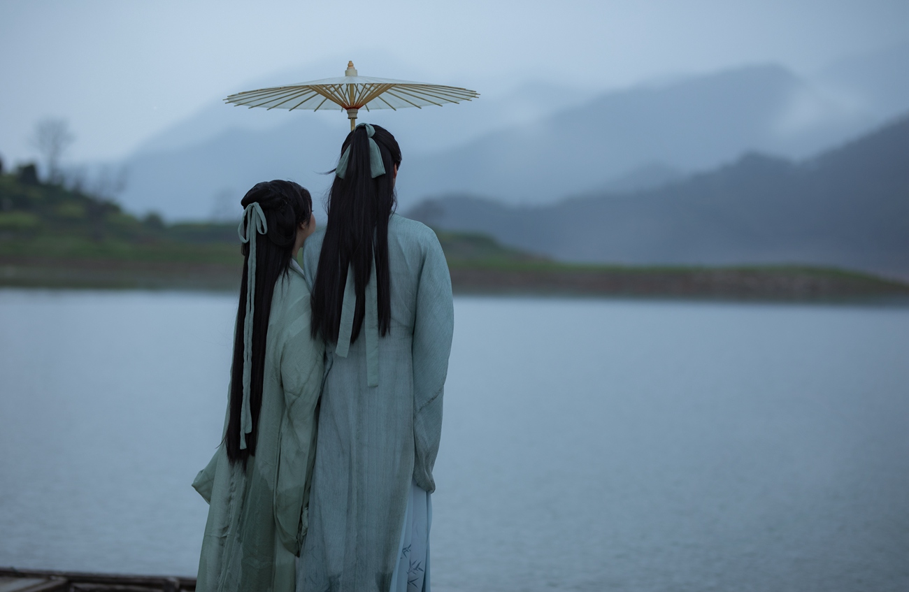 [YITUYU艺图语] 2021.09.15 晚舟 参商 [27P/484MB]