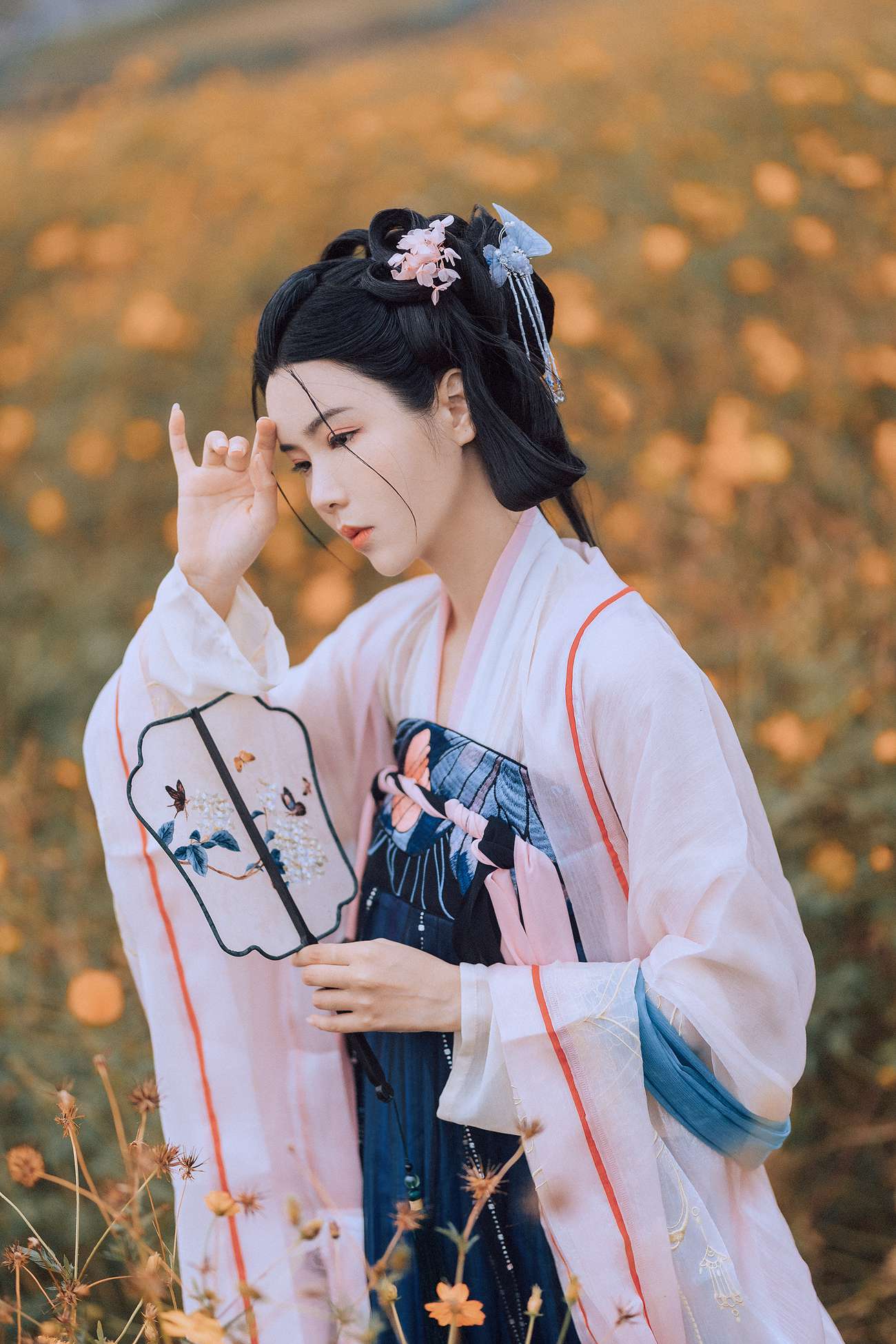 [YITUYU艺图语] 2021.10.08 秋日芳菲 三重子 [23P/569MB]