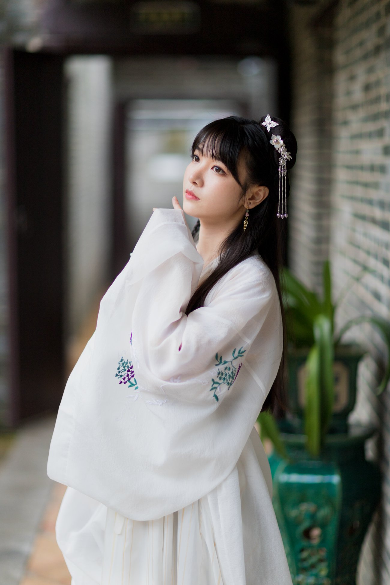 G44不会受伤  - 凉宫 激奏[23P/42MB]