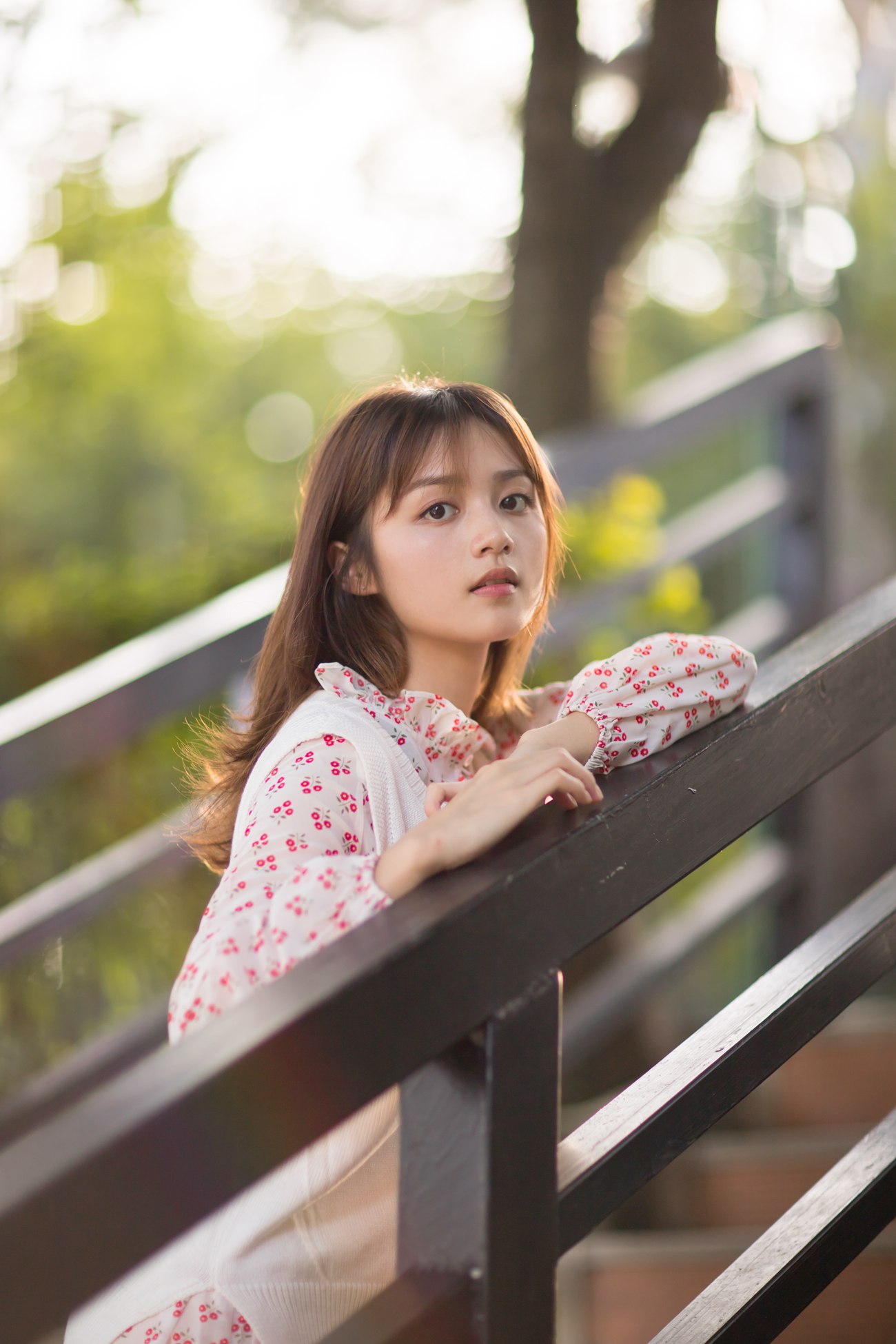 [YITUYU艺图语] 2021.09.27 逆光 雨文 [23P/278MB]