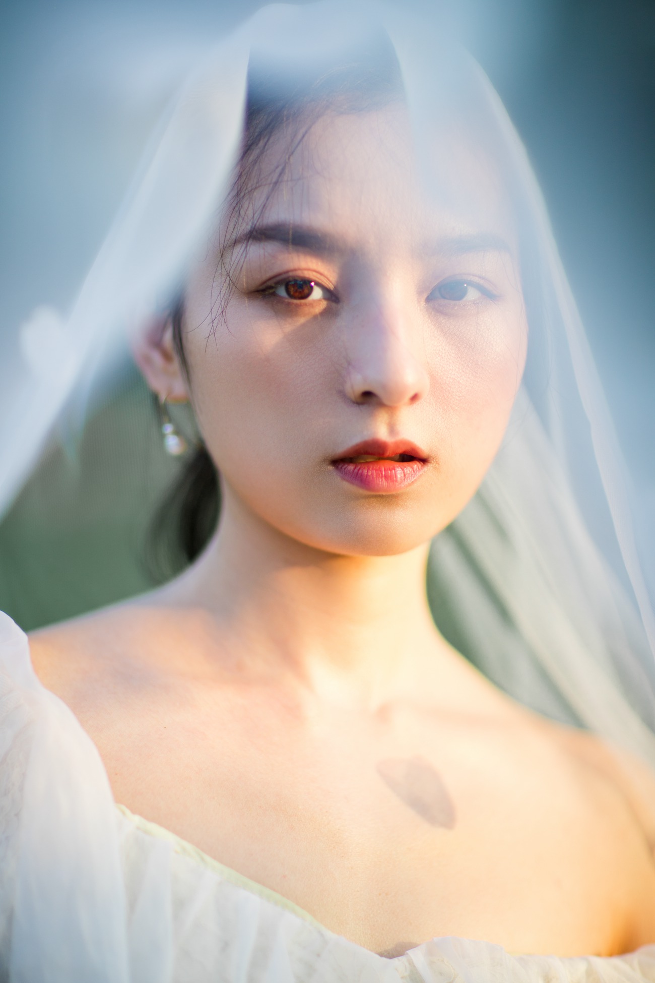 [YITUYU艺图语] 2021.09.10 梦中的婚礼 莎莎 [24P/304MB]