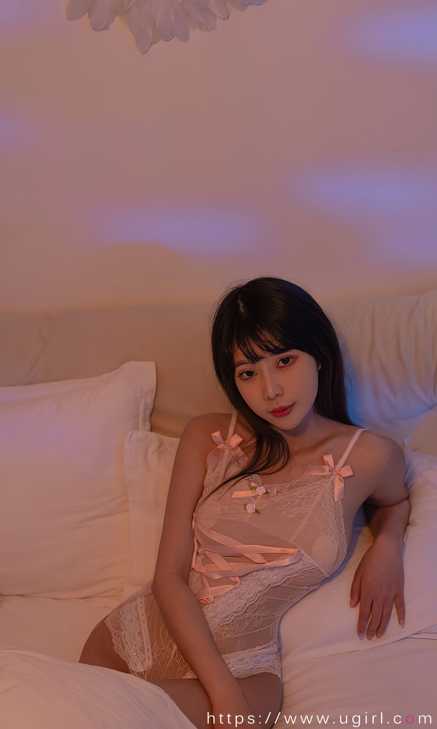 [爱尤物]2022 NO.2400 柚子 白色空间[35P/57.5MB]