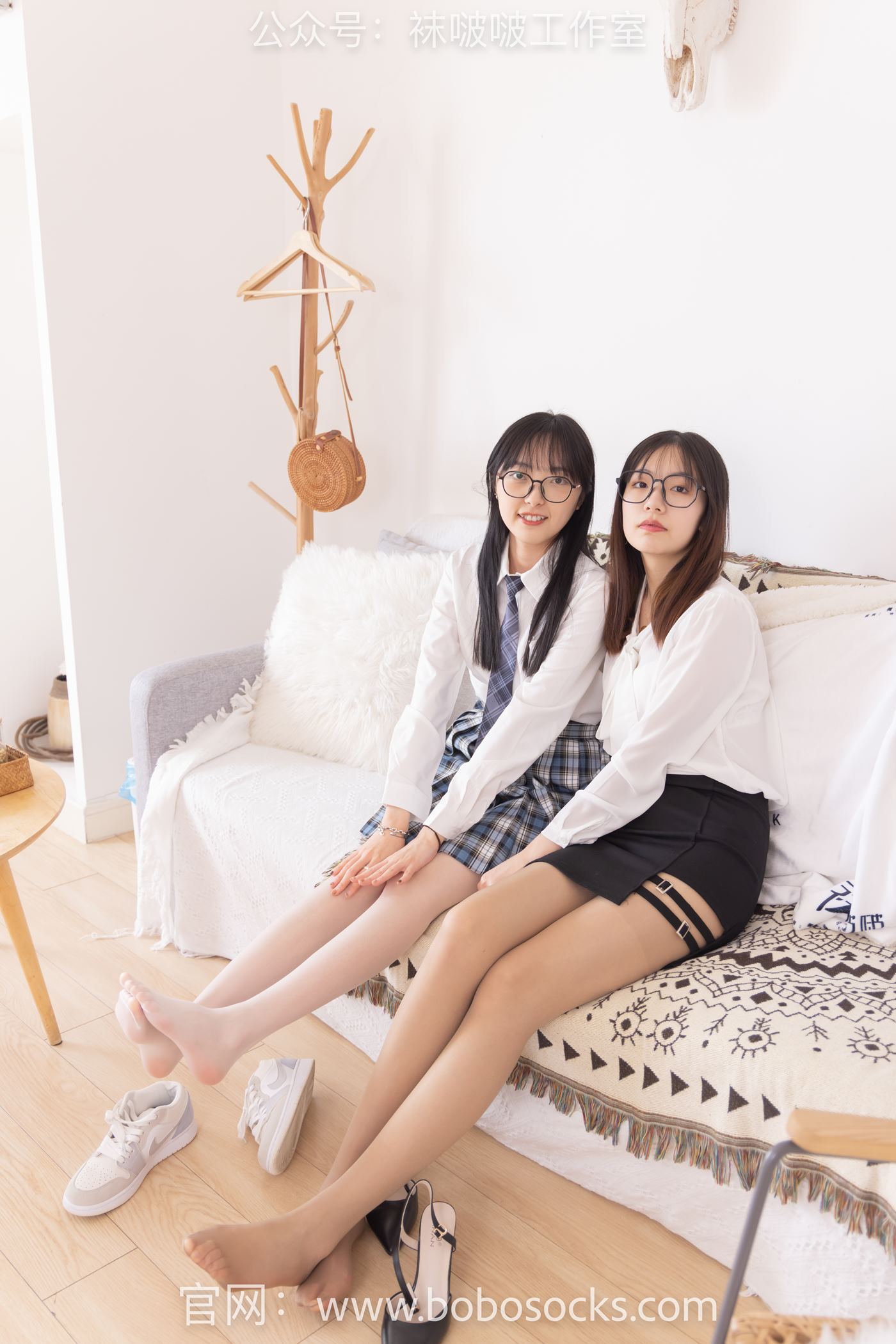 [BoBoSocks袜啵啵]NO.124 小甜豆稚予-板鞋、高跟鞋、黑皮鞋、白丝[207P/1V/7.68GB]