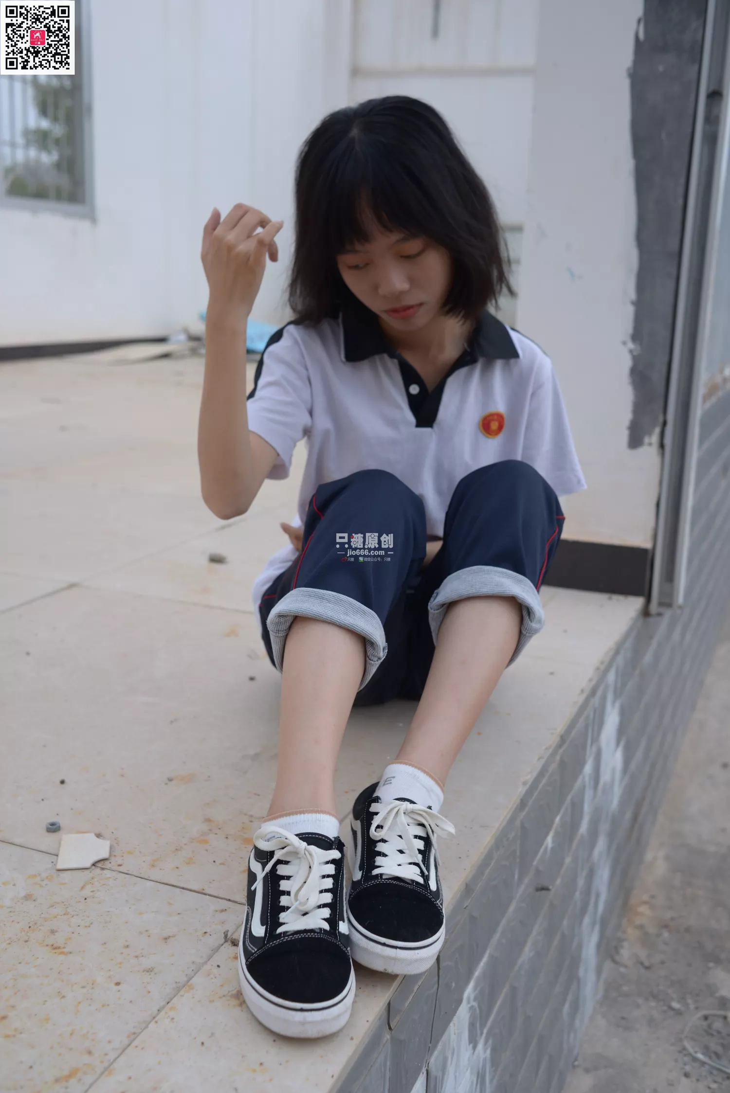 [只糖棉袜]NO.540 悠悠 嘴角上扬的小窃喜[145P/1V/932MB]