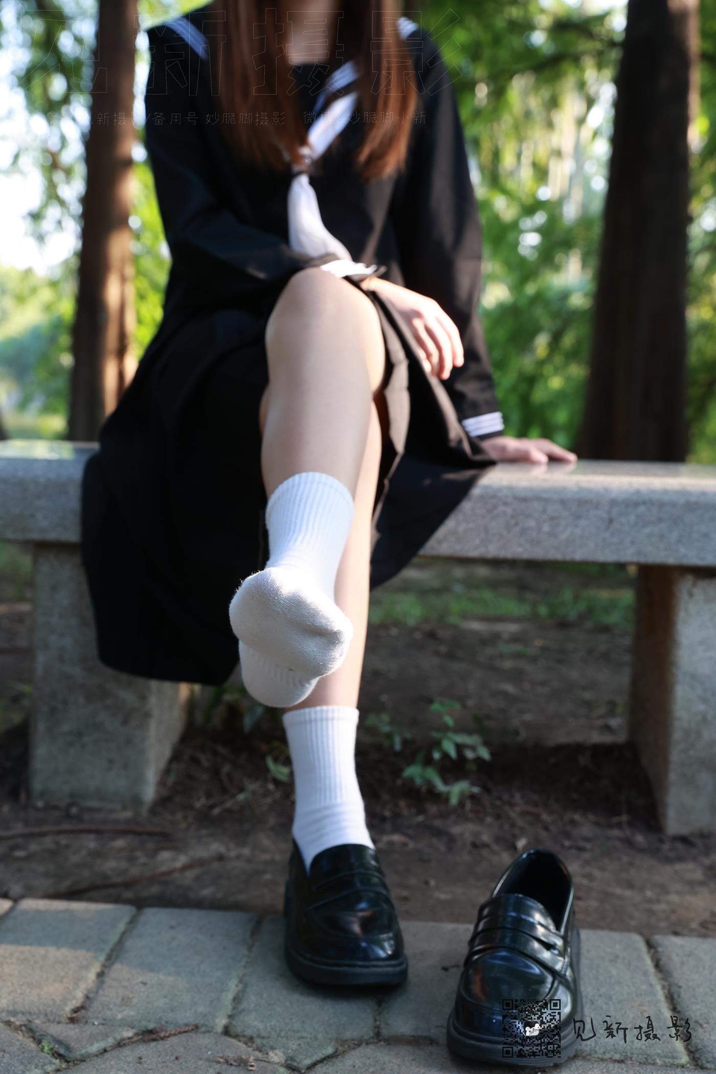 [见新摄影]NO.002 一厘甜酒 公园JK制服棉袜[161P/1V/1.20GB]
