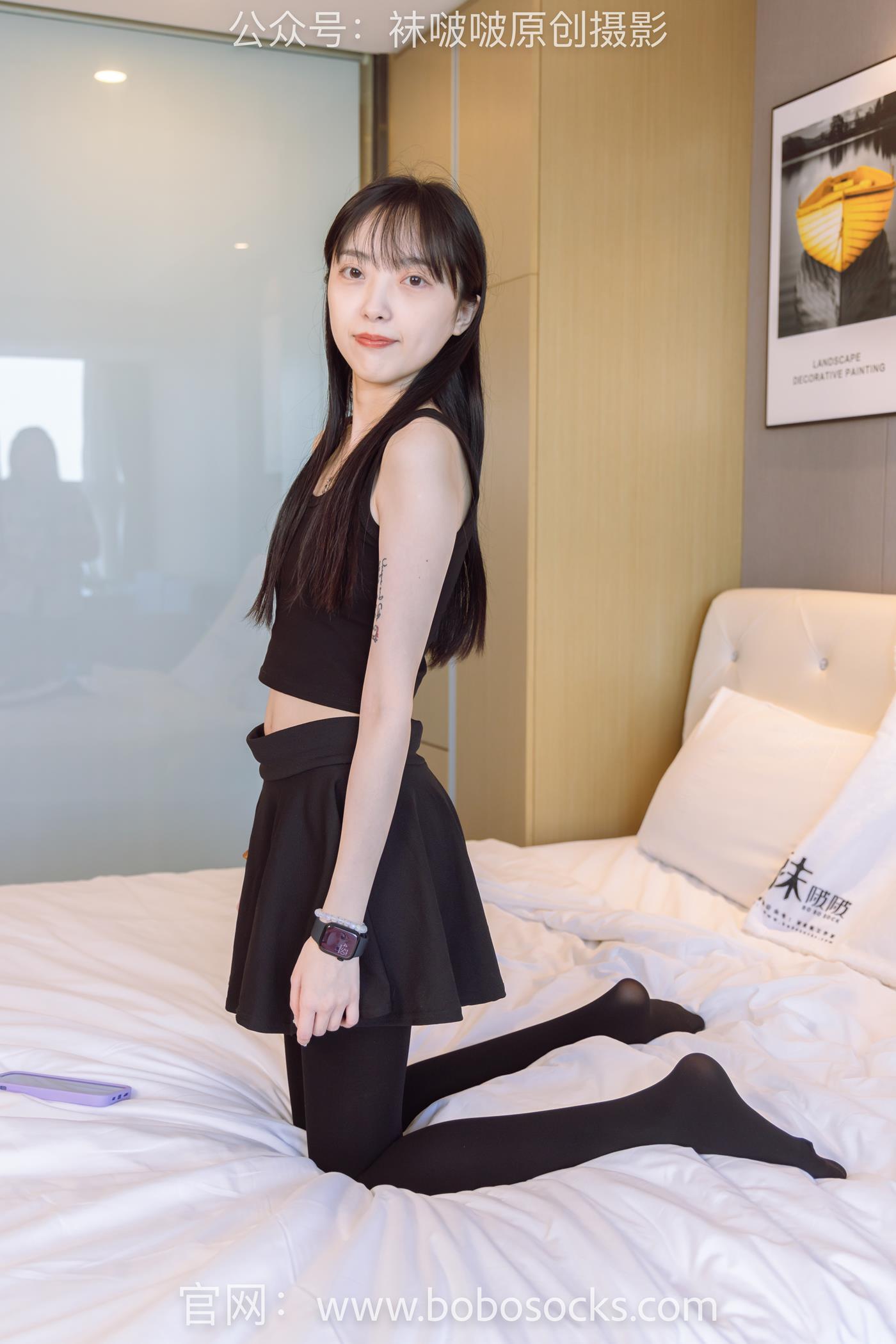 [BoBoSocks袜啵啵]NO.130 稚予-两双穿脏篮球鞋、厚黑丝[145P/1V/5.91GB]