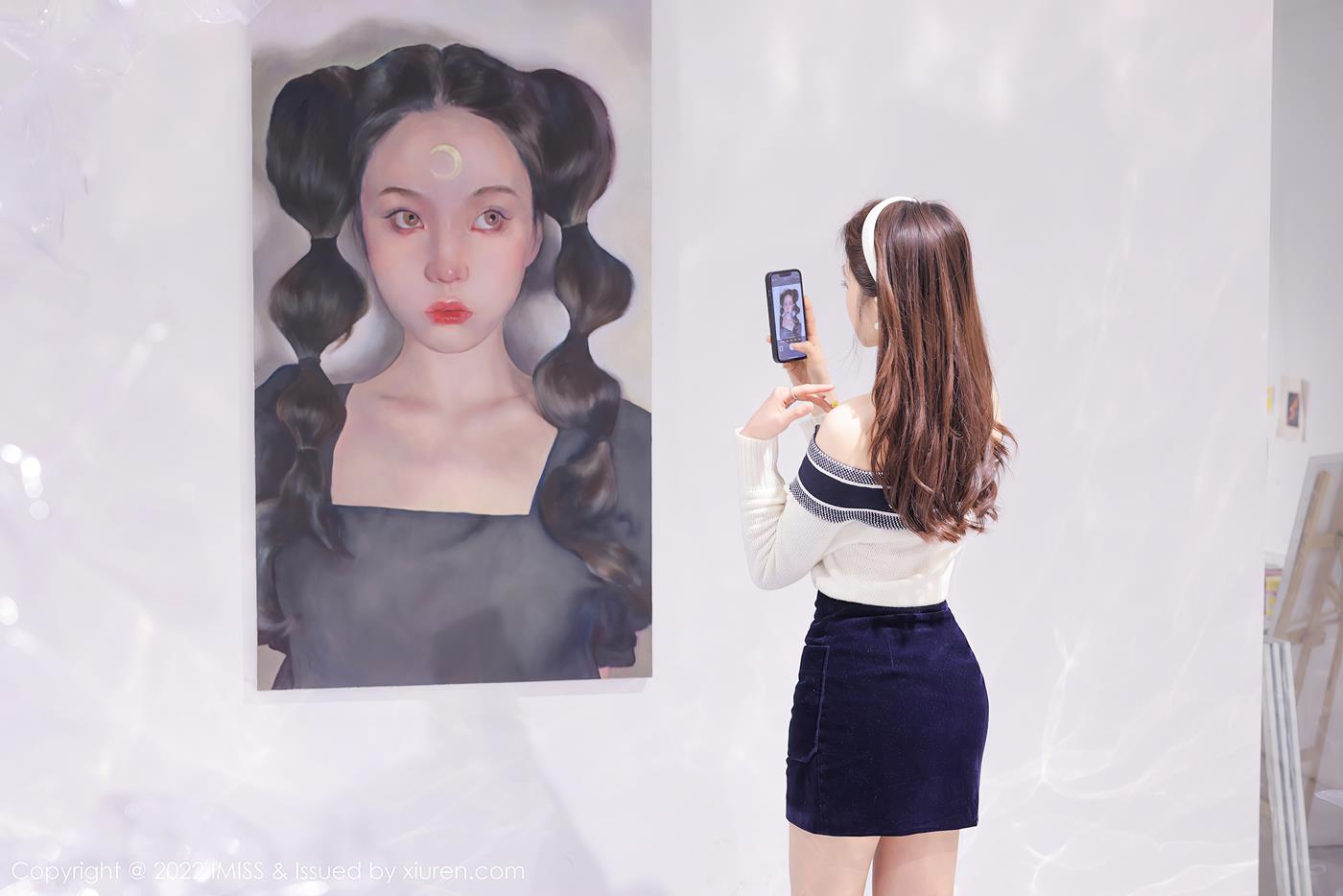 [IMISS爱蜜社] 2022.10.09 VOL.704 Lynn刘奕宁 短裙美腿[23P/172MB]