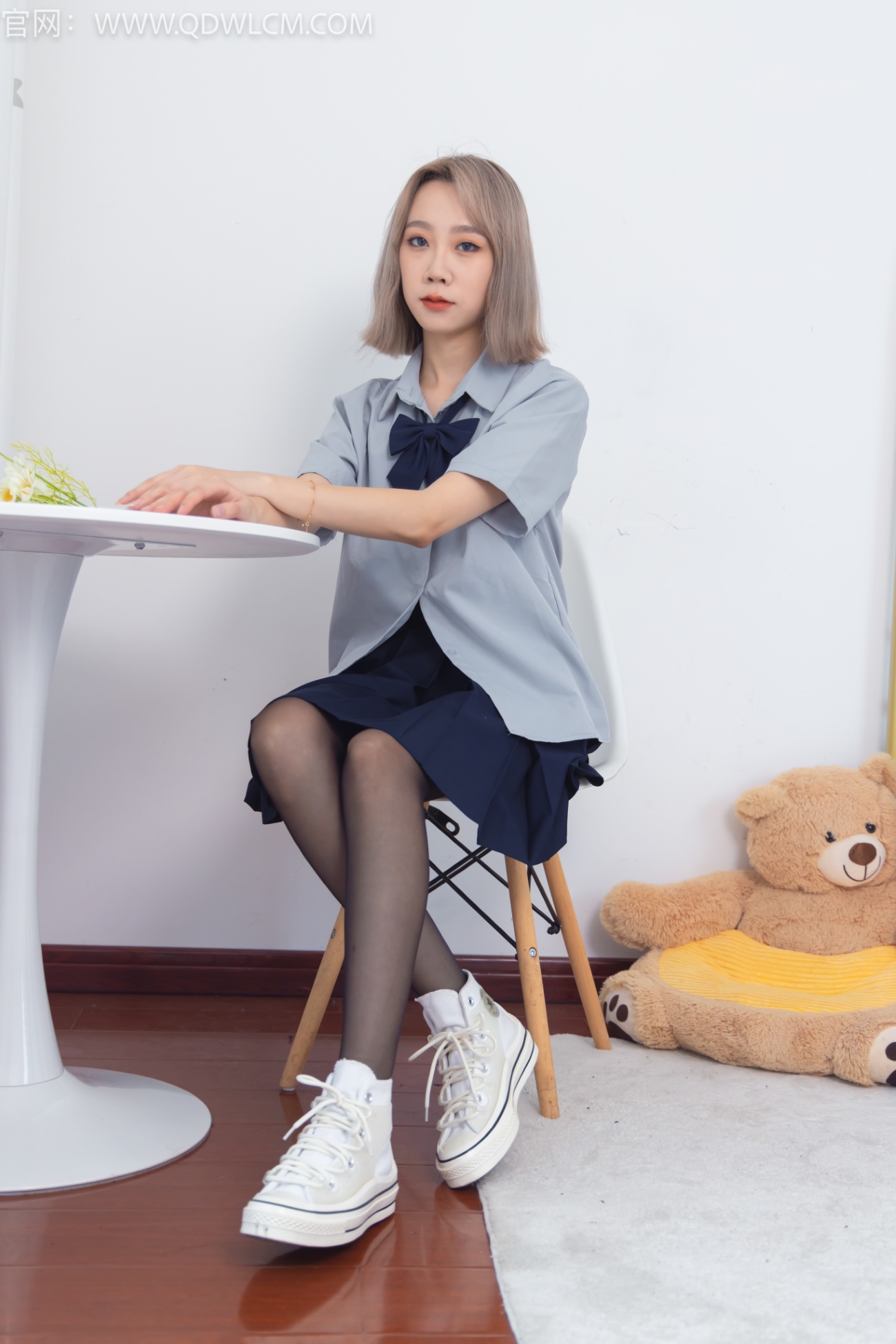 物恋传媒 NO.1295 小艾-奔跑的小鹿[153P/1V/3.37GB]