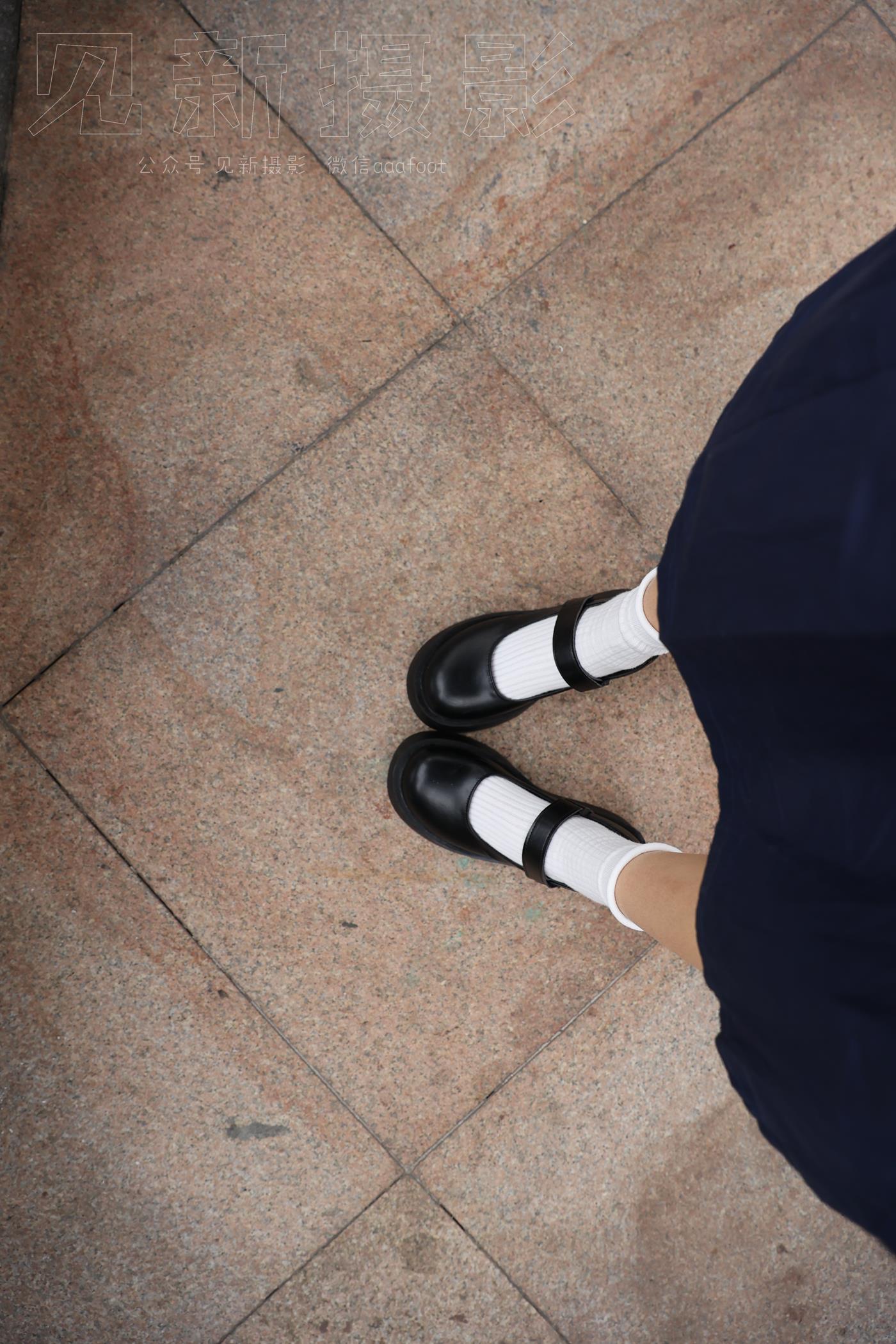 [见新摄影]NO.009 湿地公园阿贞[283P/1V/1.50GB]