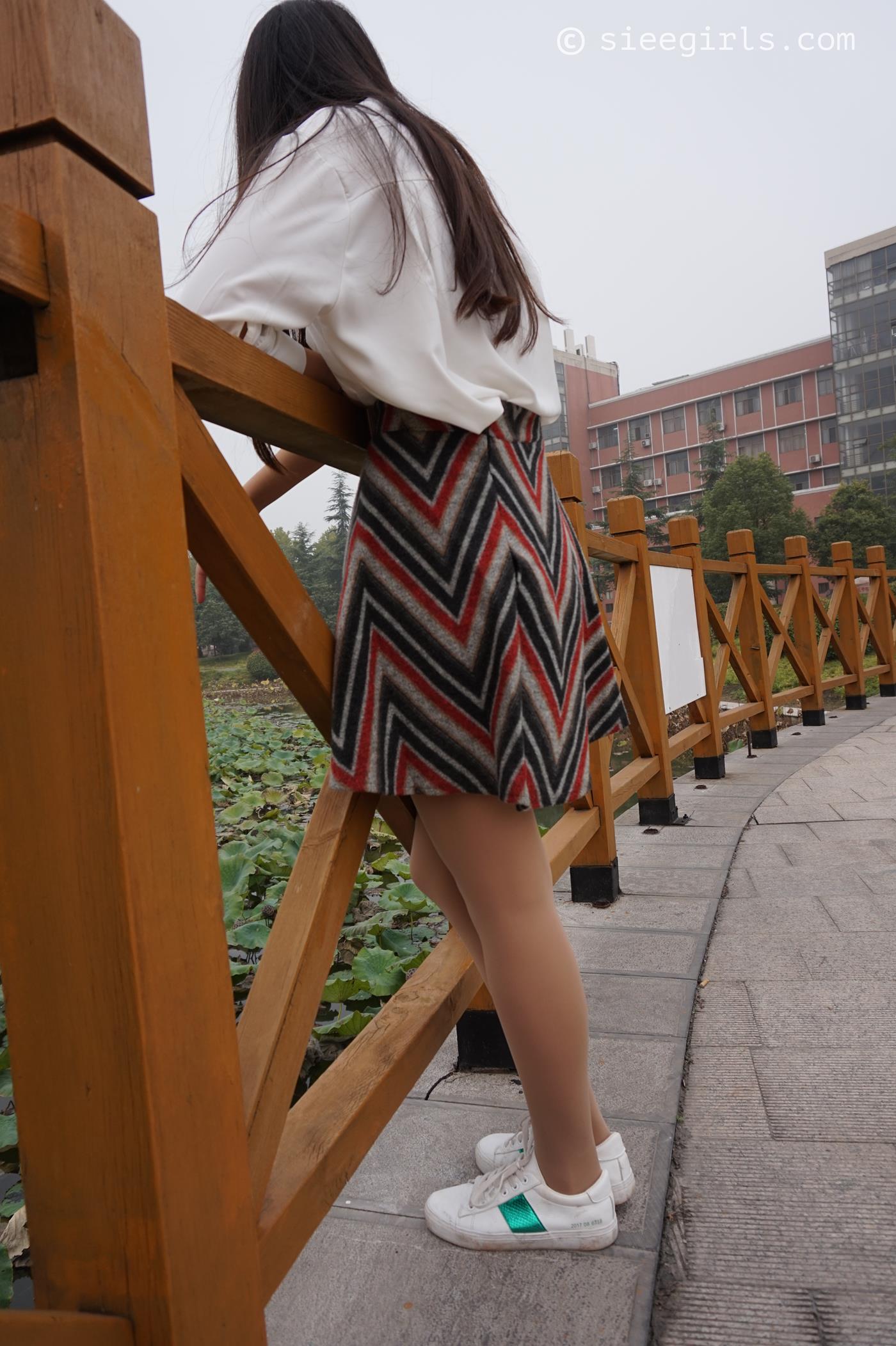 [SIEE丝意]新刊 NO.011 鱼鱼 初恋[59P/241MB]