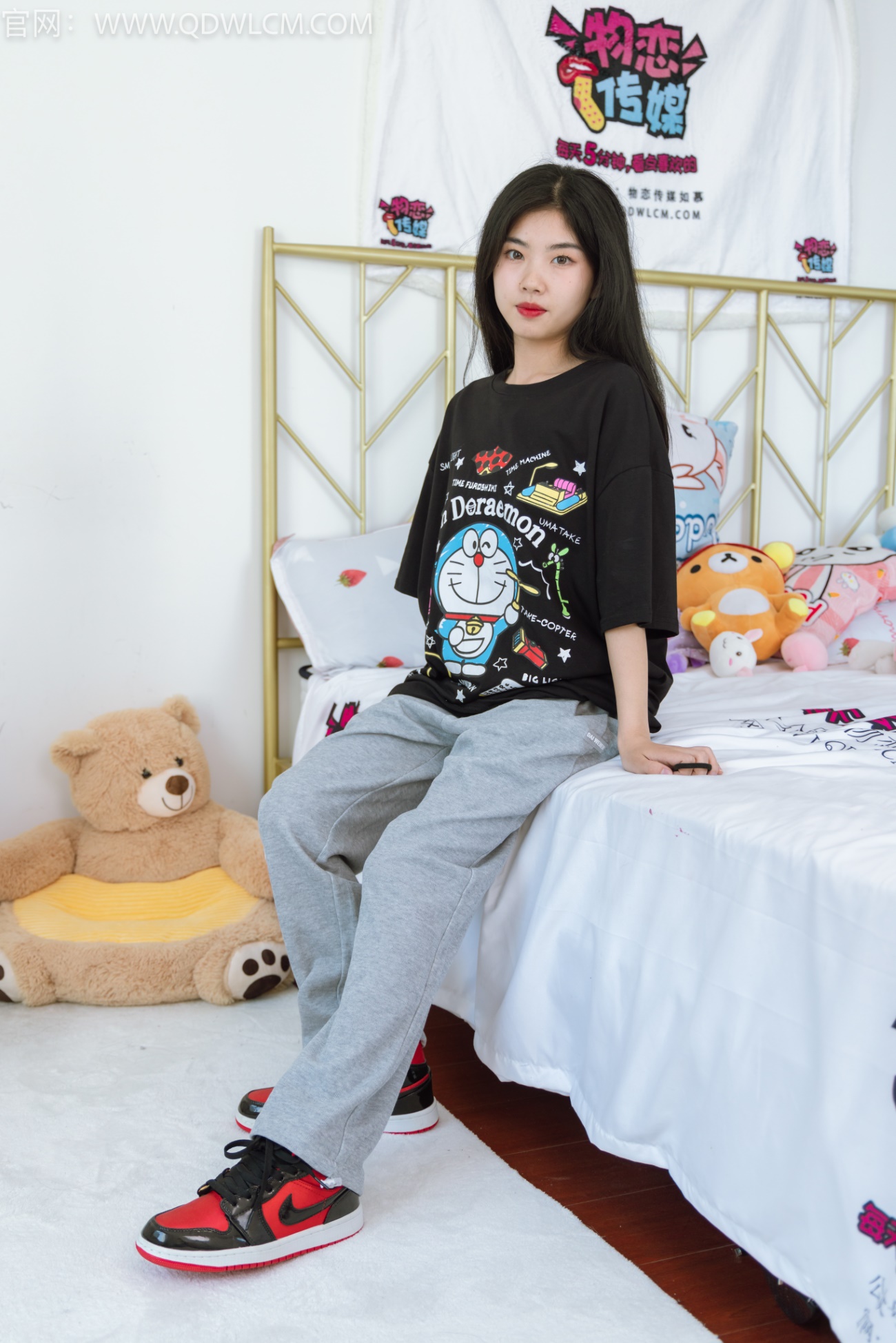 物恋传媒 NO.1292 米米-陪你看日出[140P/1V/3.65GB]