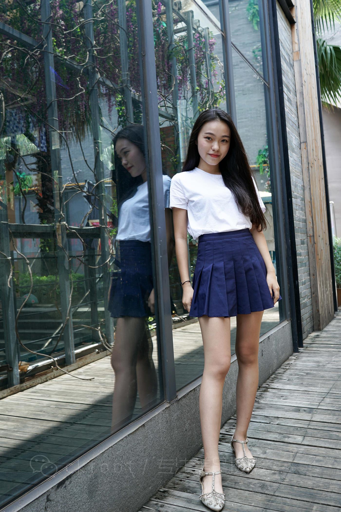 [见新摄影]NO.008 小依[69P/141MB]