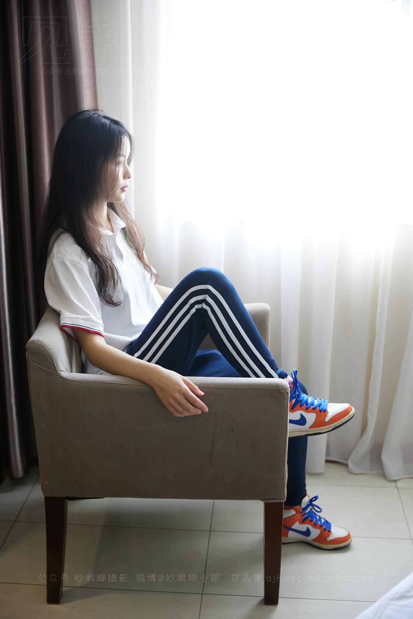 [见新摄影]NO.015 清纯甜美校园风《多想回到那个夏天》[51P/1V/803MB]