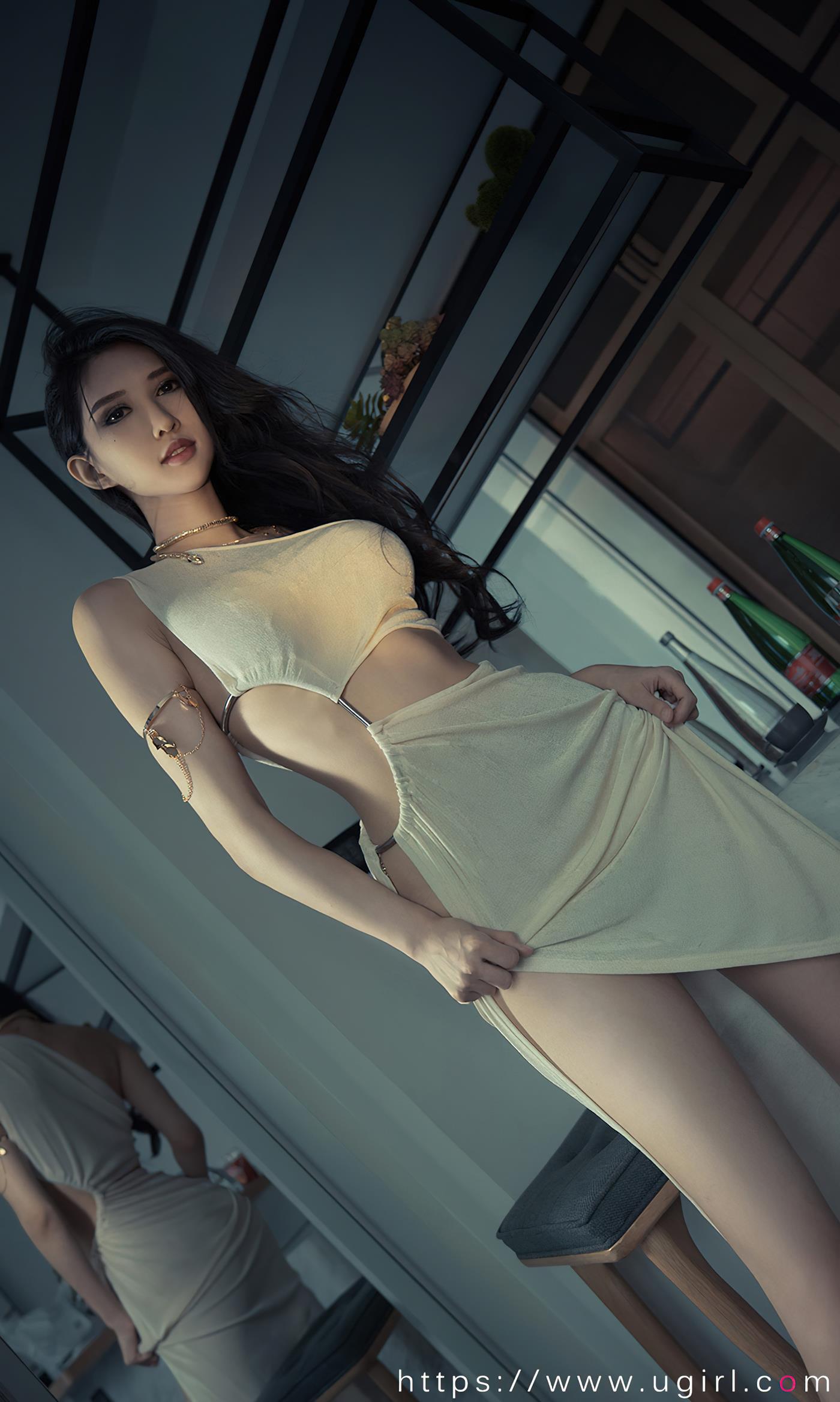 [爱尤物]2022 NO.2425 梦影重逢 葛征Model[35P/74MB]