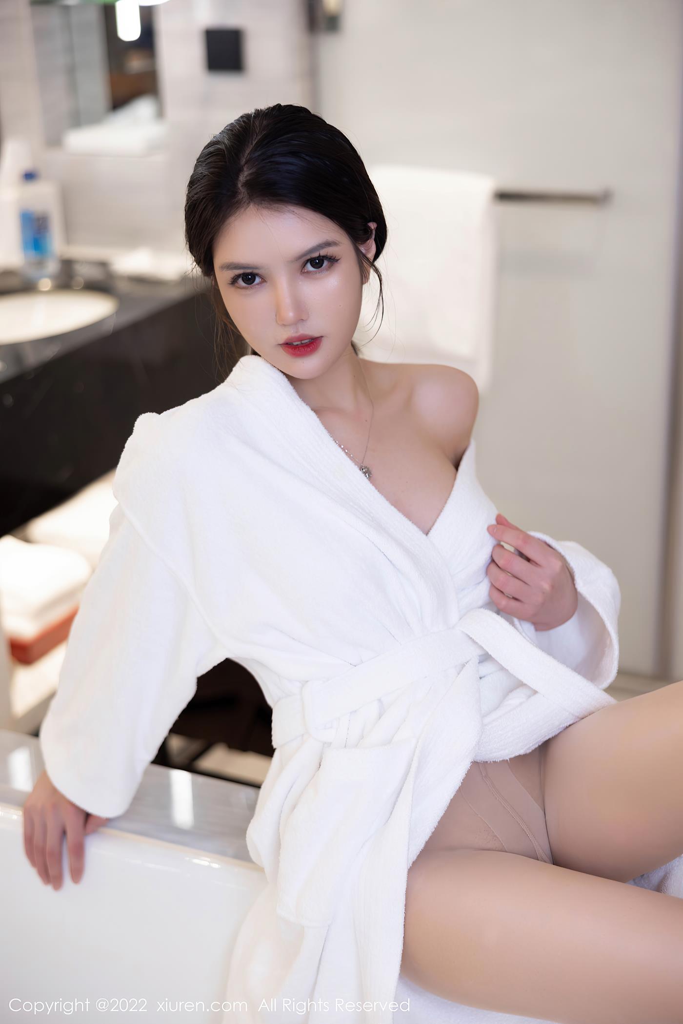 [Xiuren秀人网]2022.08.31 NO.5522 媛媛酱belle[60+1P/514MB]