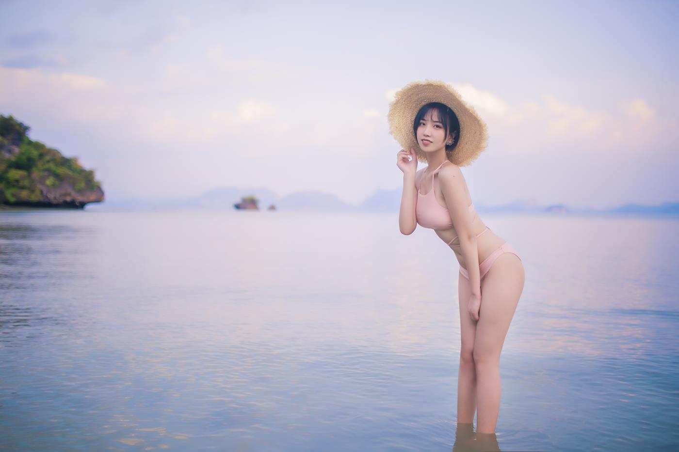 次元少女念雪ww 粉色泳衣 [30P/234MB]