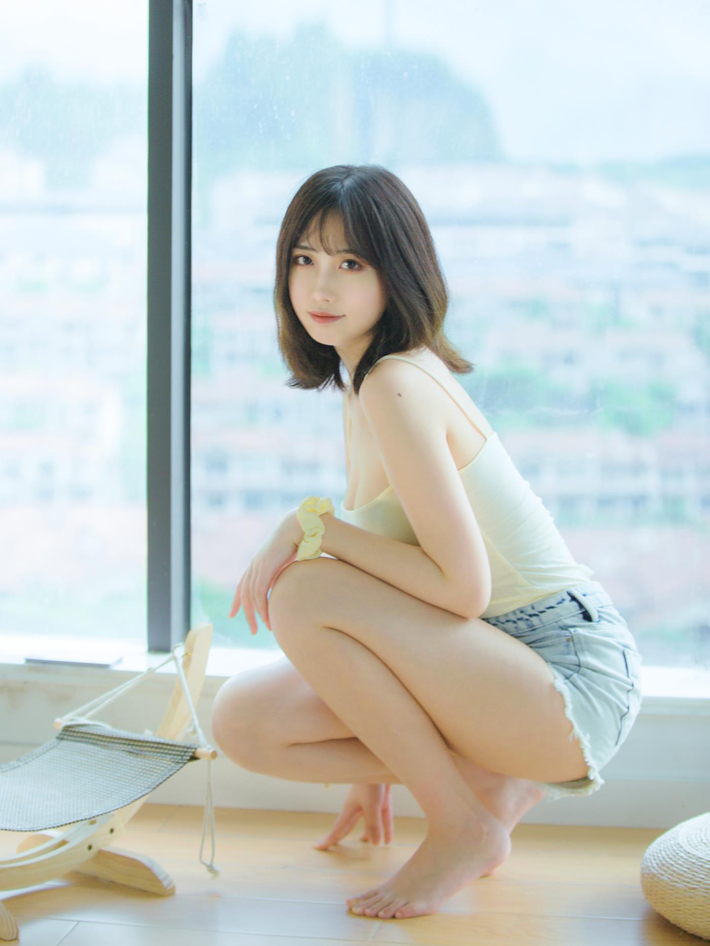 次元少女念雪ww 夏日柠檬 [32P/254MB]