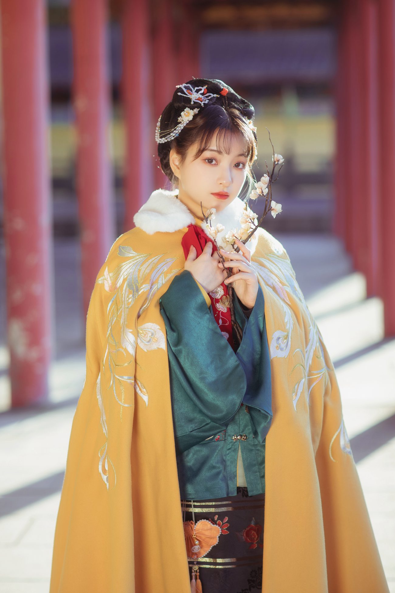 [YITUYU艺图语] 2021.10.15 西天寺 一千只大日日 [18P/270MB]