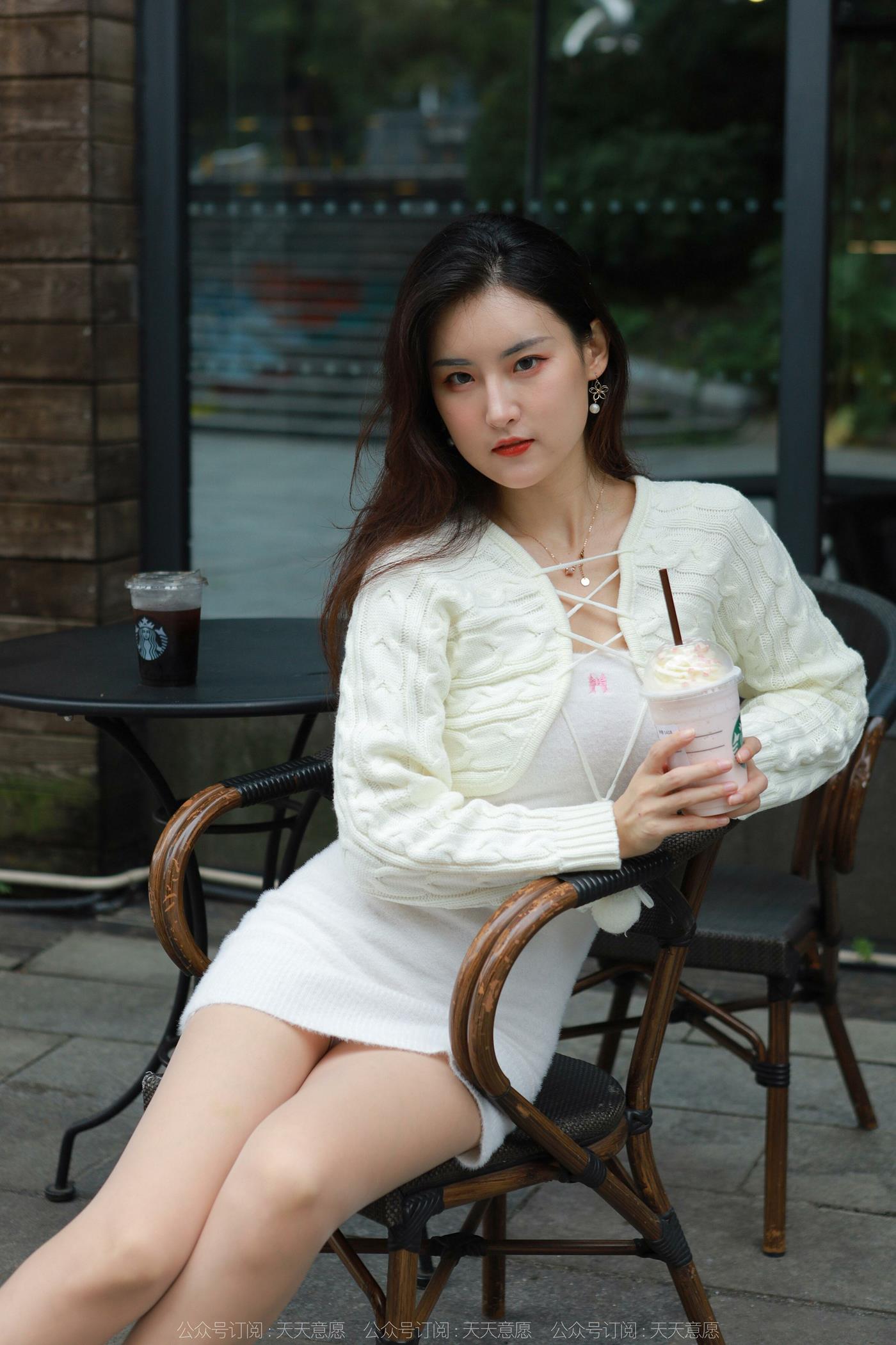 [IESS异思趣向] 2022.05.21 丝享家1094：小宝《白色包臀裙》[87P/142MB]