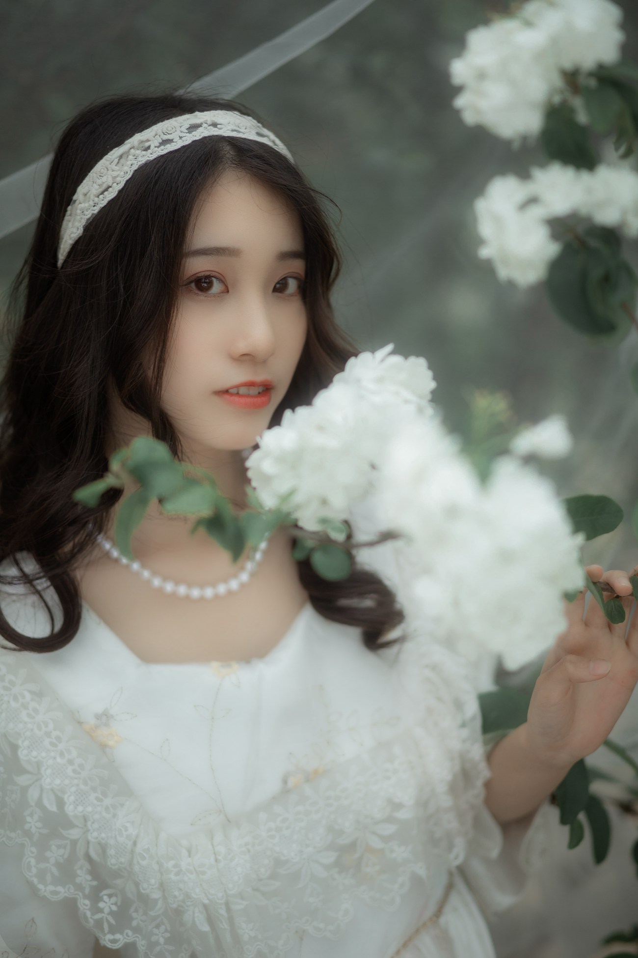 [YITUYU艺图语] 2021.12.22 春 小清菡 [21P/334MB]