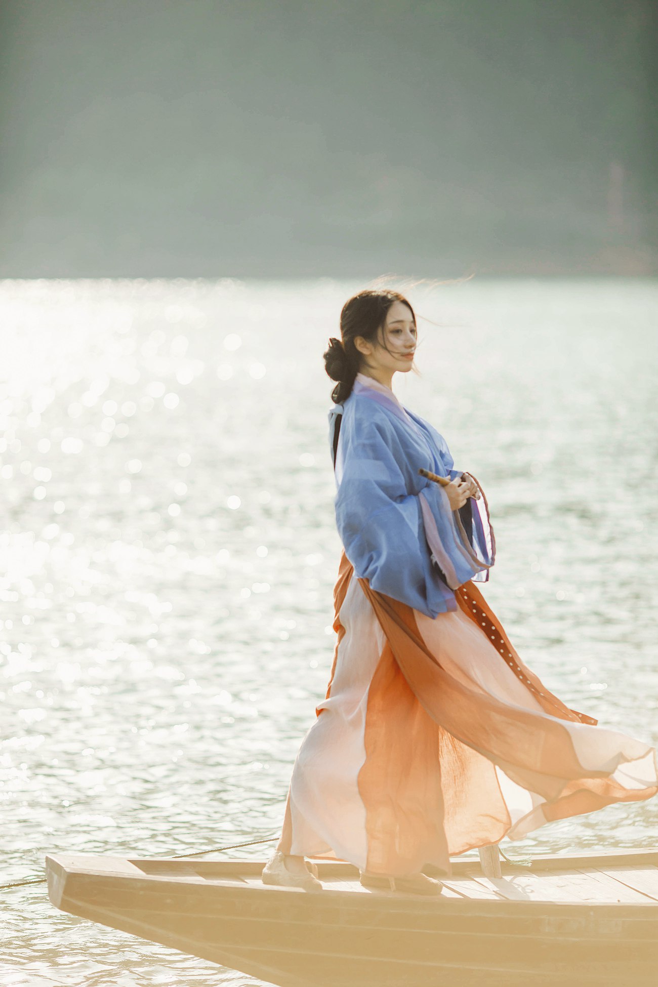 [YITUYU艺图语] 2022.01.11 诗经 小清菡 [33P/287MB]