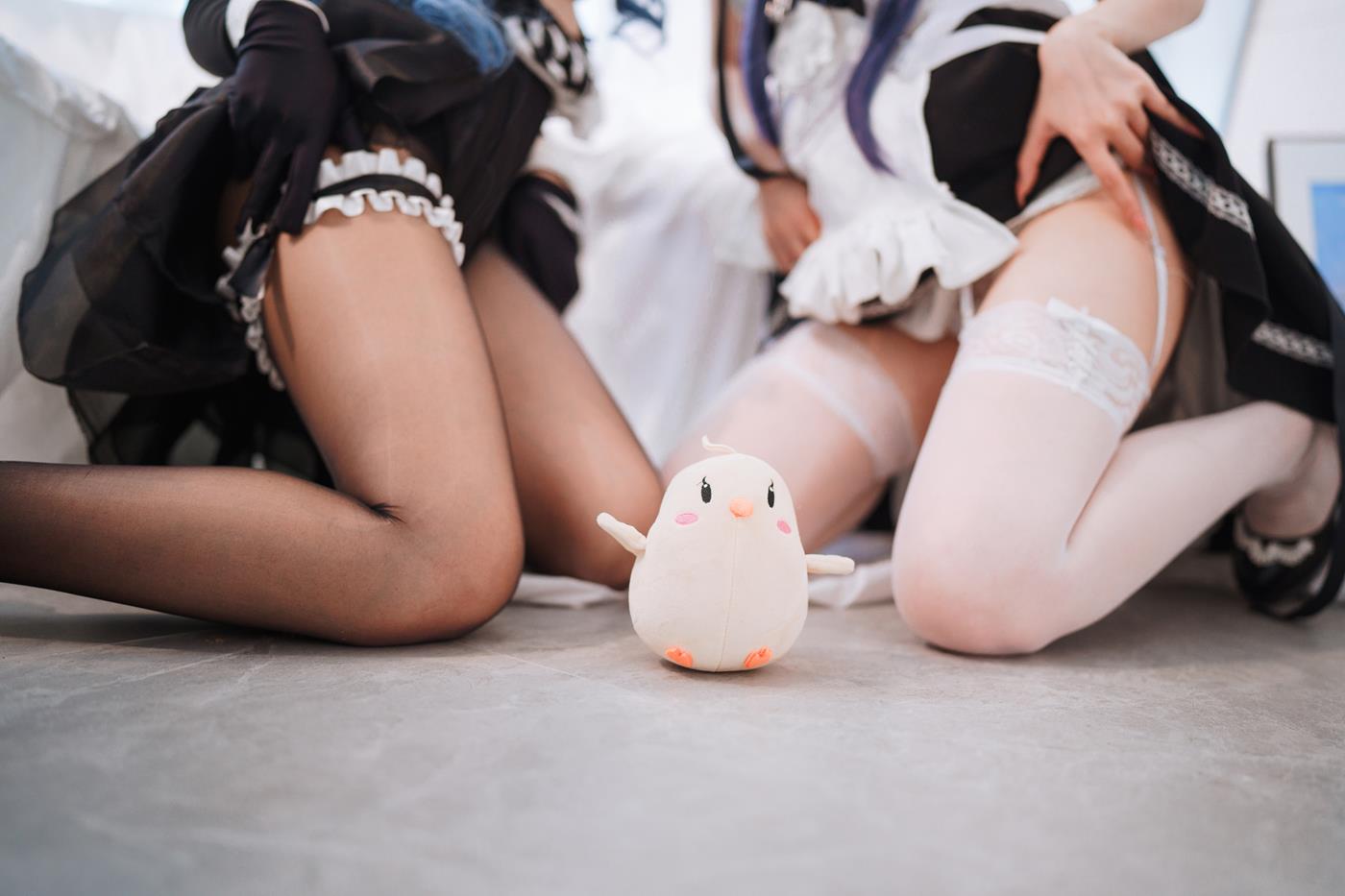 COS rioko凉凉子(肉扣热热子) 奥古斯特 女仆装 [40P/2V/652MB]