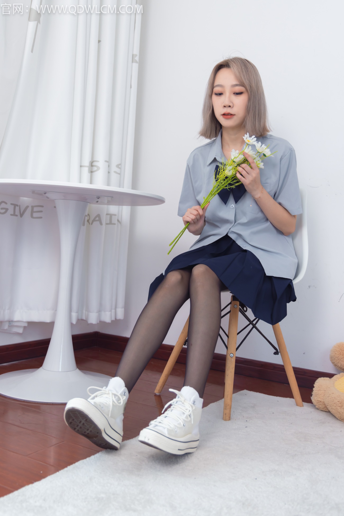 物恋传媒 NO.1295 小艾-奔跑的小鹿[153P/1V/3.37GB]