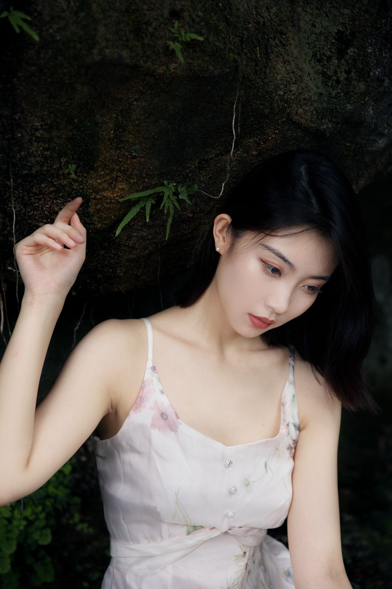 [YITUYU艺图语] 2021.10.16 寻觅 Neida [24P/379MB]