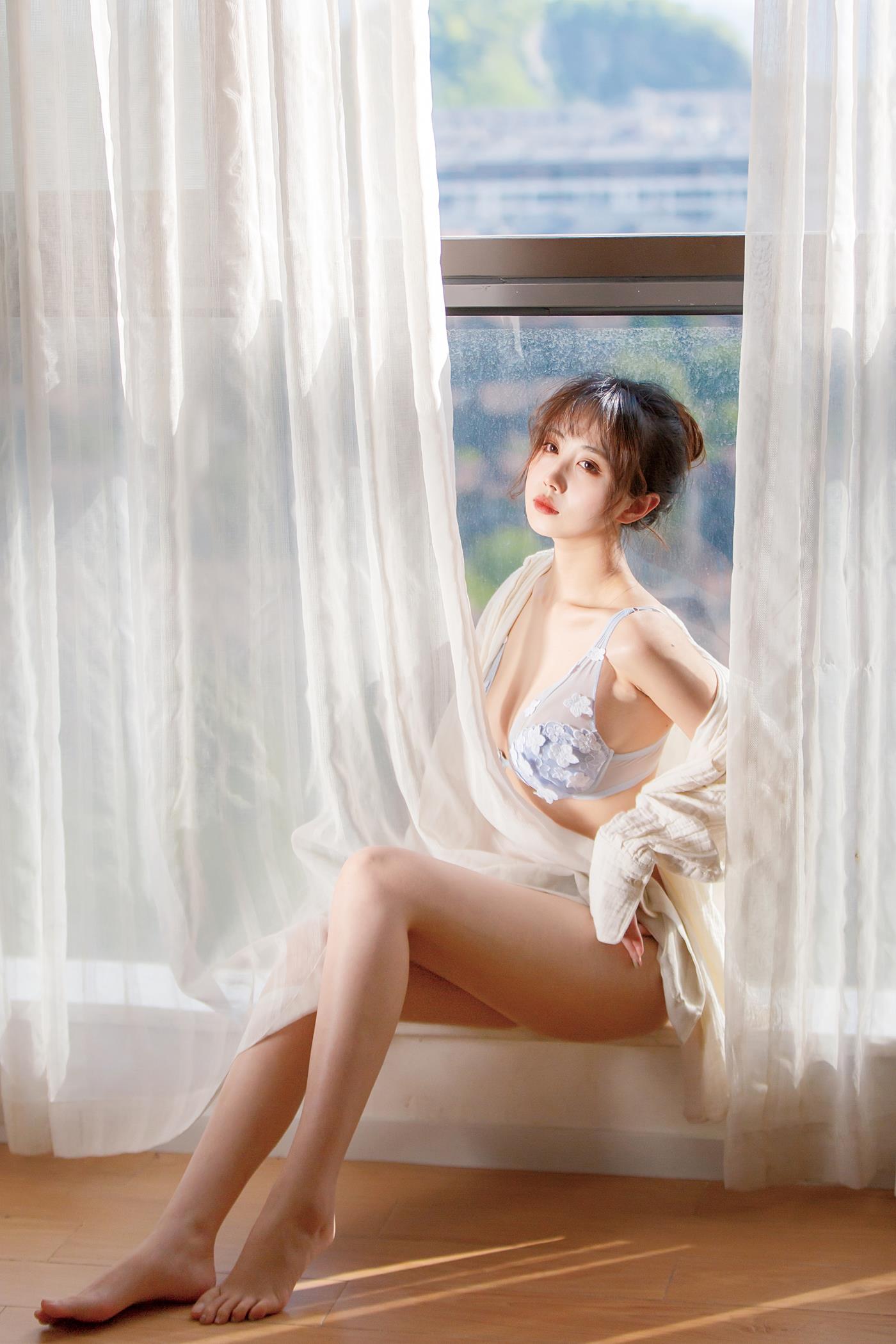 次元少女念雪ww 居家蓝色 [25P/255MB]